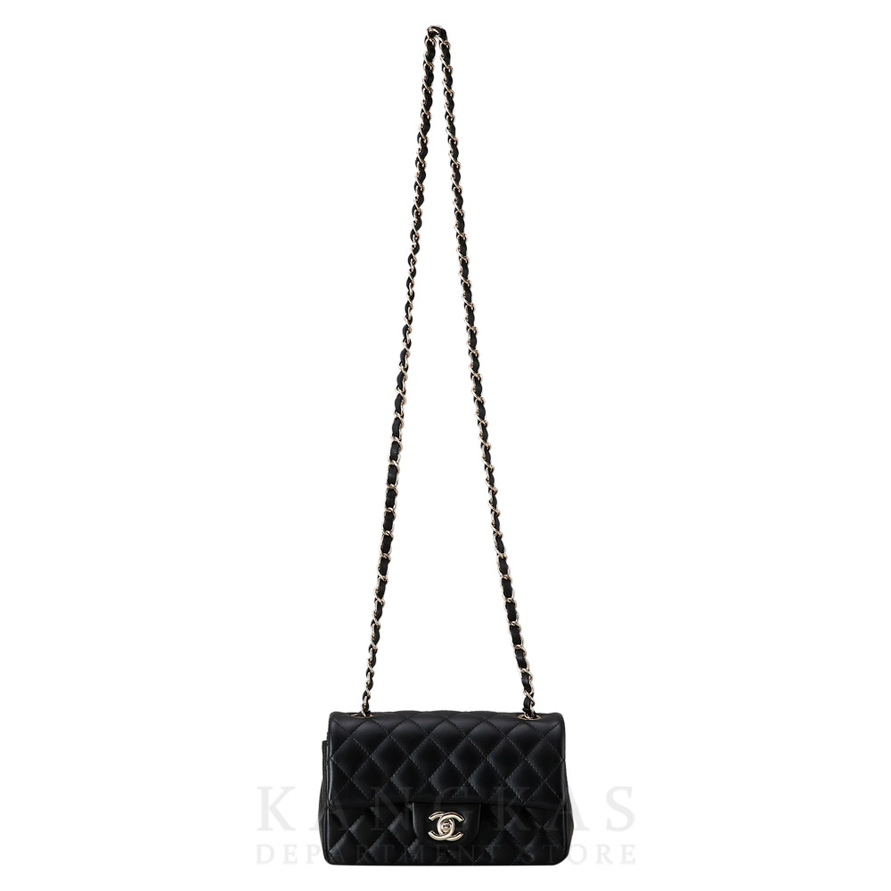 CHANEL(USED)샤넬 클래식 뉴미니 플랩백