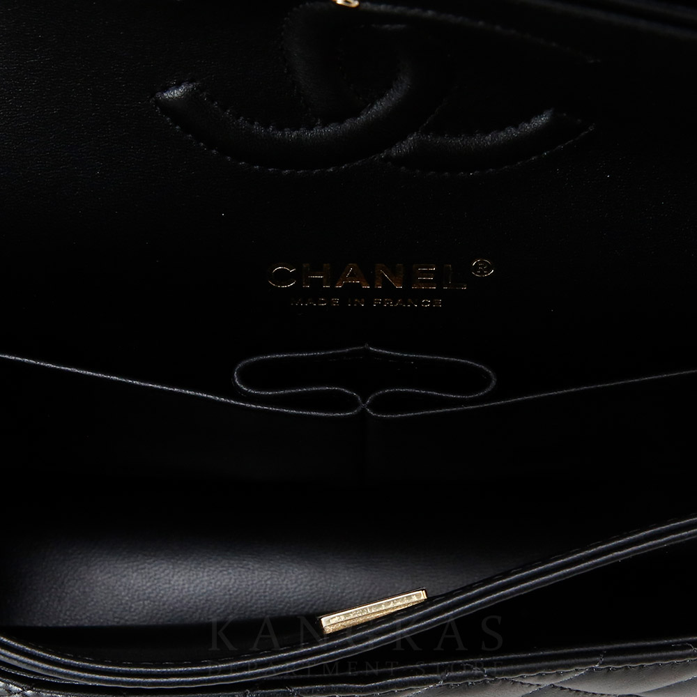 CHANEL(USED)샤넬 클래식 램스킨 미듐 플랩백