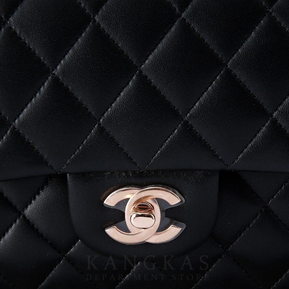 CHANEL(USED)샤넬 클래식 램스킨 미듐 플랩백