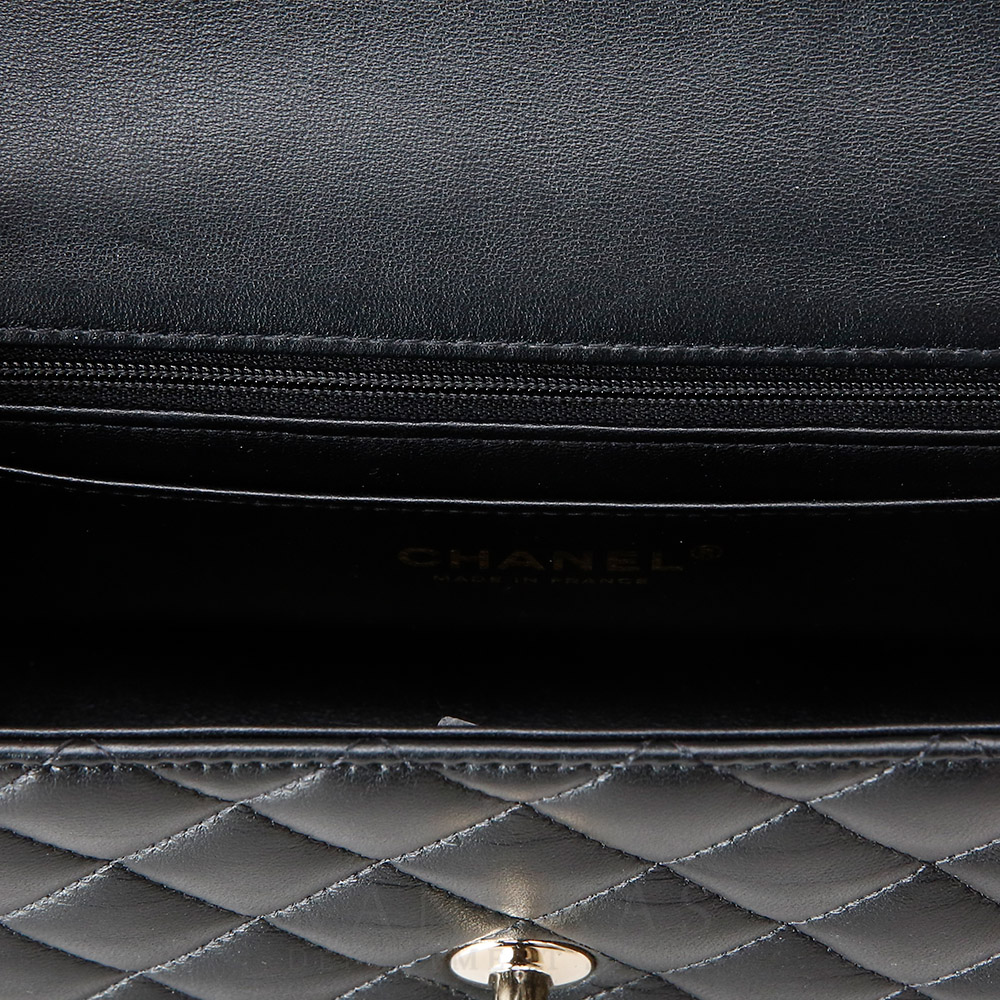 CHANEL(USED)샤넬 클래식 뉴미니 탑핸들