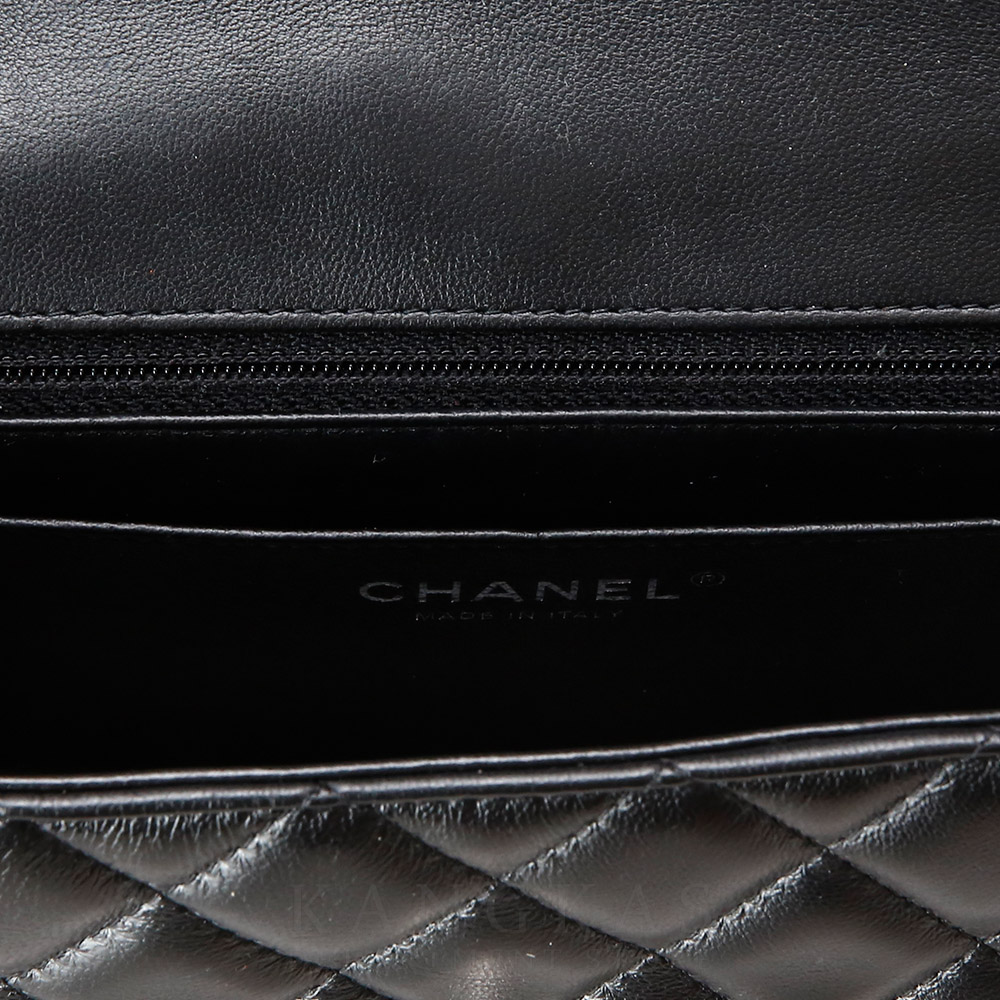 CHANEL(USED)샤넬 클래식 뉴미니 플랩백