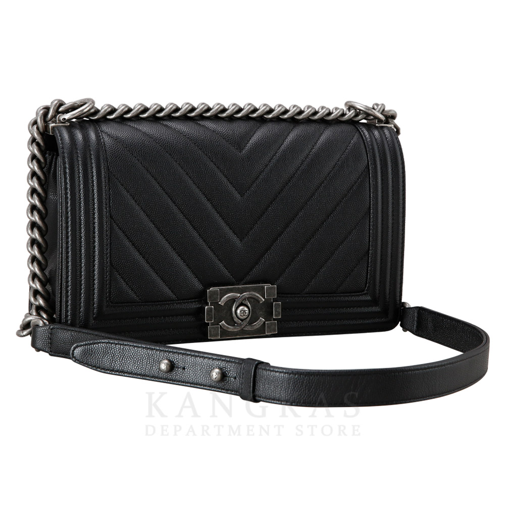 CHANEL(USED)샤넬 캐비어 쉐브론 보이샤넬 미듐