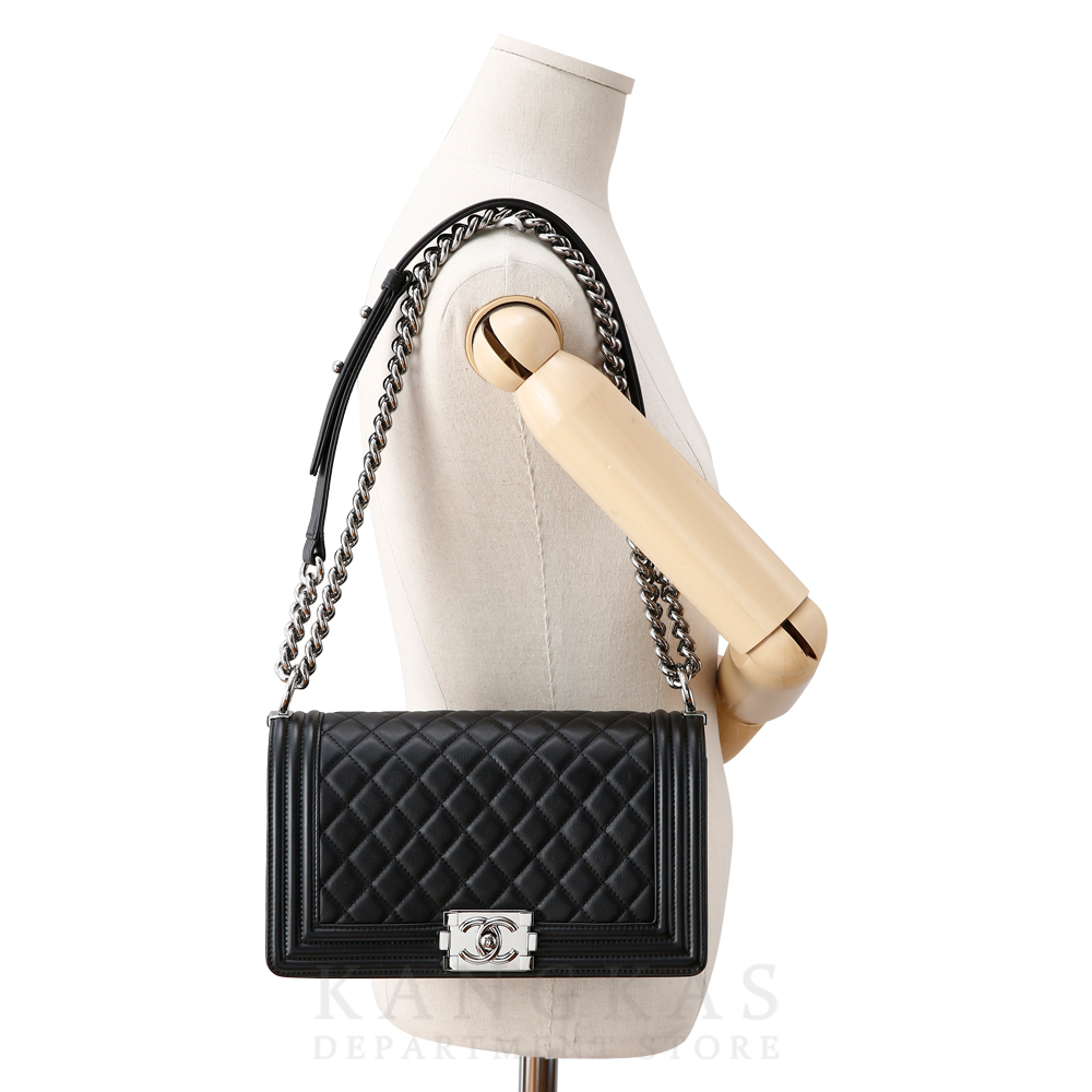 CHANEL(USED)샤넬 카프스킨 보이샤넬 미듐 플랩백