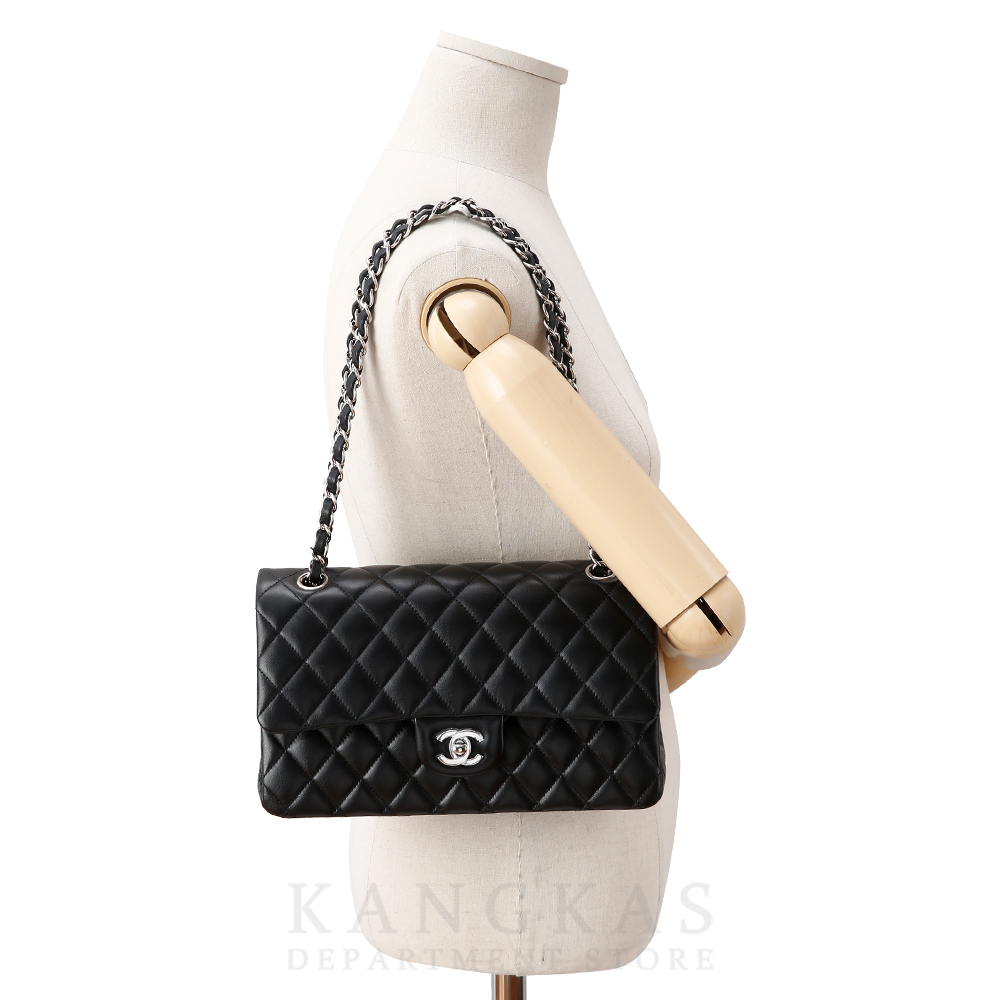 CHANEL(NEW)샤넬 클래식 램스킨 미듐 (새상품) NEW PRODUCT