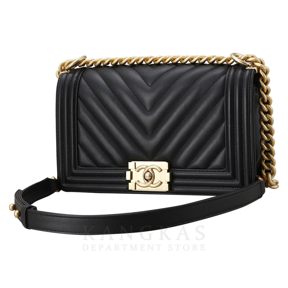CHANEL(USED)샤넬 쉐브론 보이샤넬 미듐 플랩백