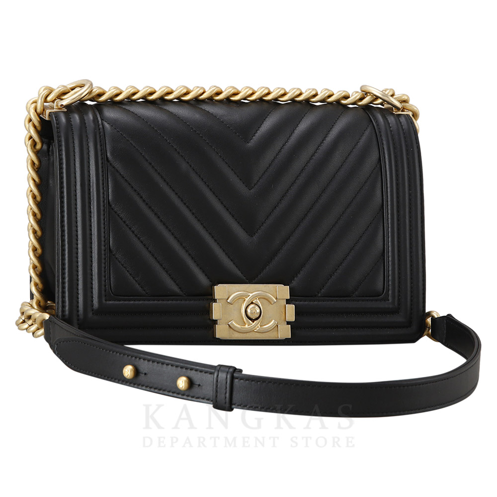 CHANEL(USED)샤넬 쉐브론 보이샤넬 미듐 플랩백
