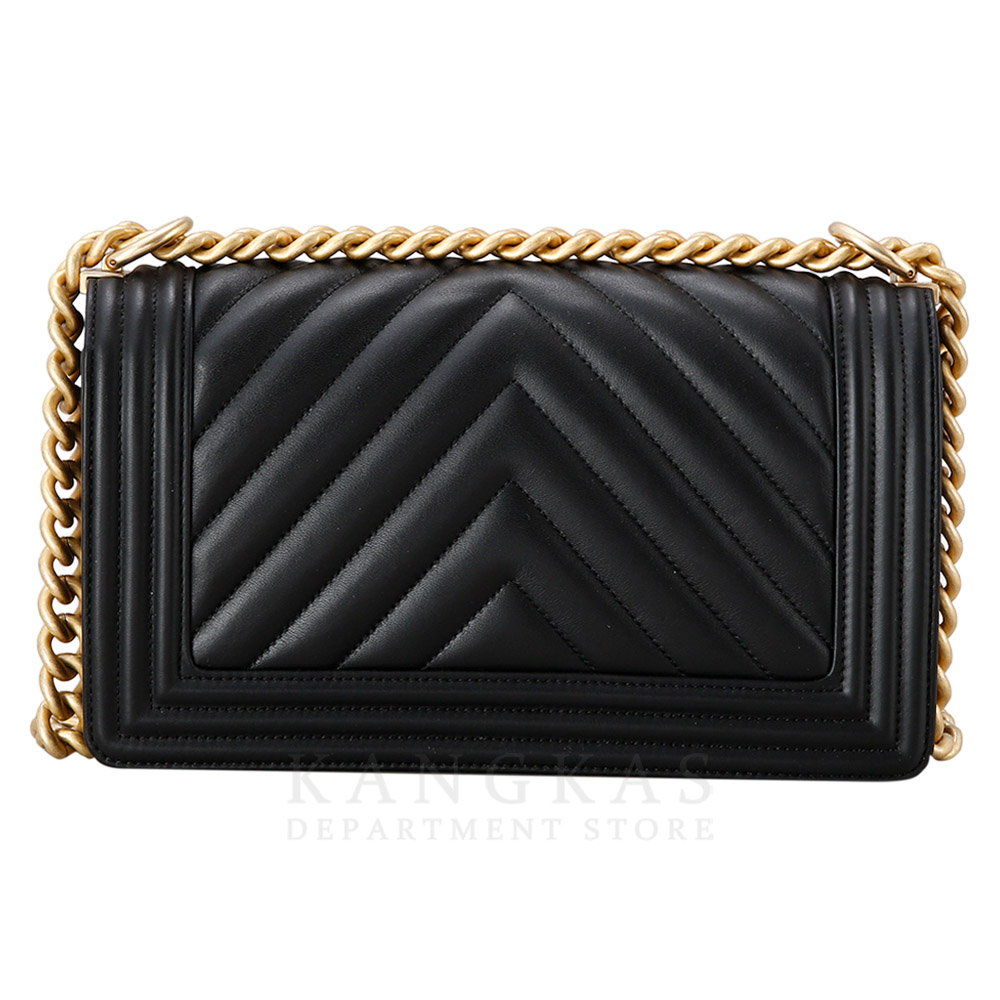 CHANEL(USED)샤넬 쉐브론 보이샤넬 미듐 플랩백