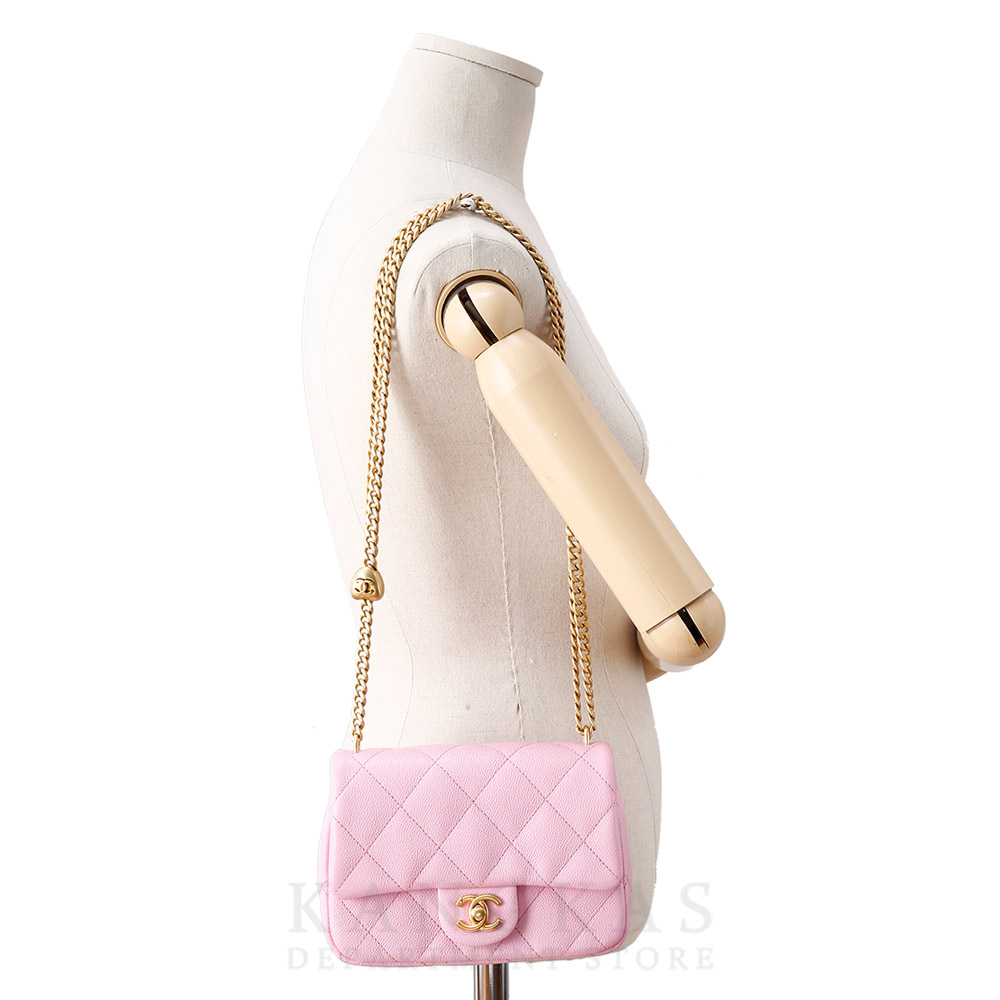 CHANEL(USED)샤넬 캐비어 클래식 하트볼 뉴미니
