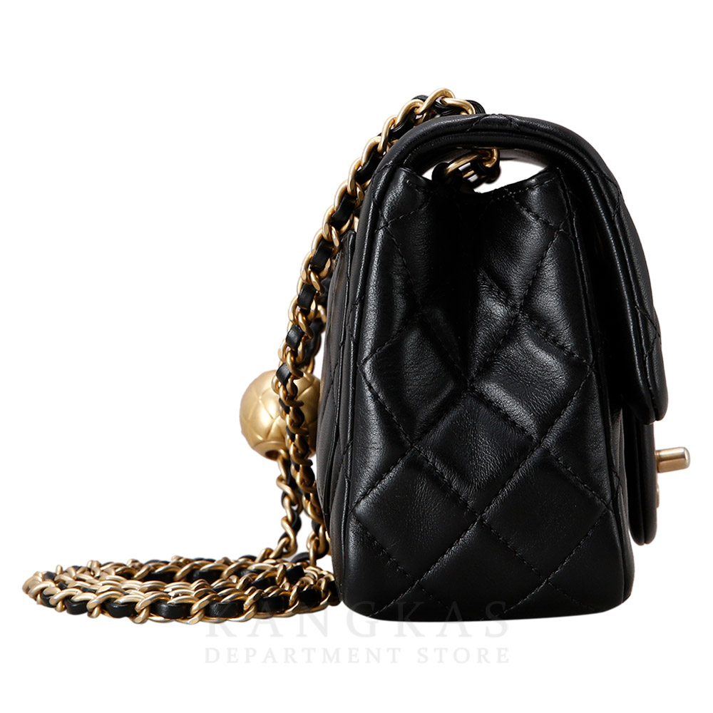 CHANEL(USED)샤넬 AS1786 램스킨 클래식 골든볼 쁘띠삭