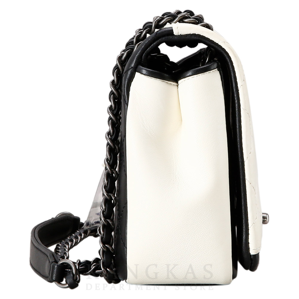 CHANEL(USED)샤넬 CC로고 시즌 체인 플랩백