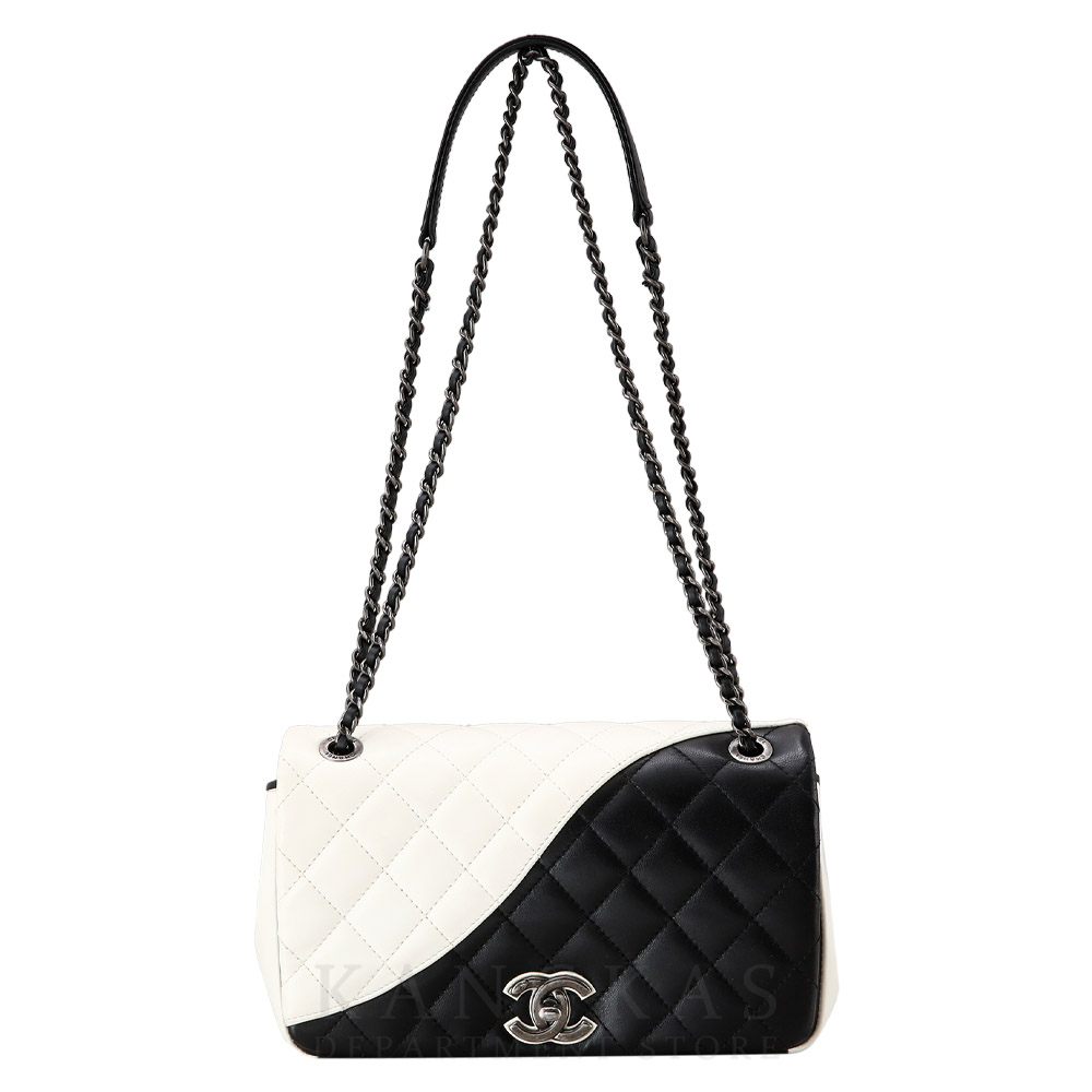 CHANEL(USED)샤넬 CC로고 시즌 체인 플랩백