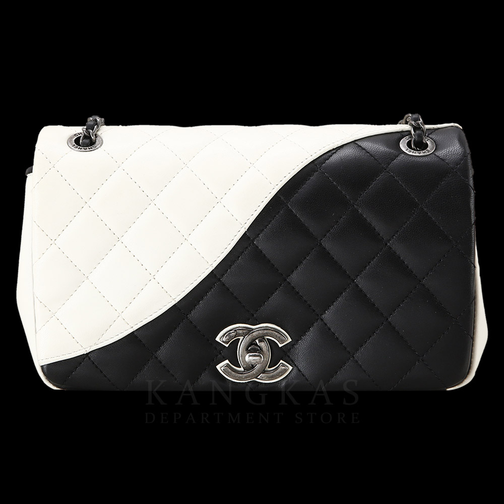 CHANEL(USED)샤넬 CC로고 시즌 체인 플랩백