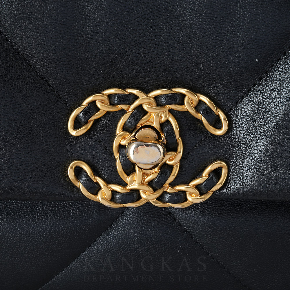 CHANEL(USED)샤넬 램스킨 19백 맥시