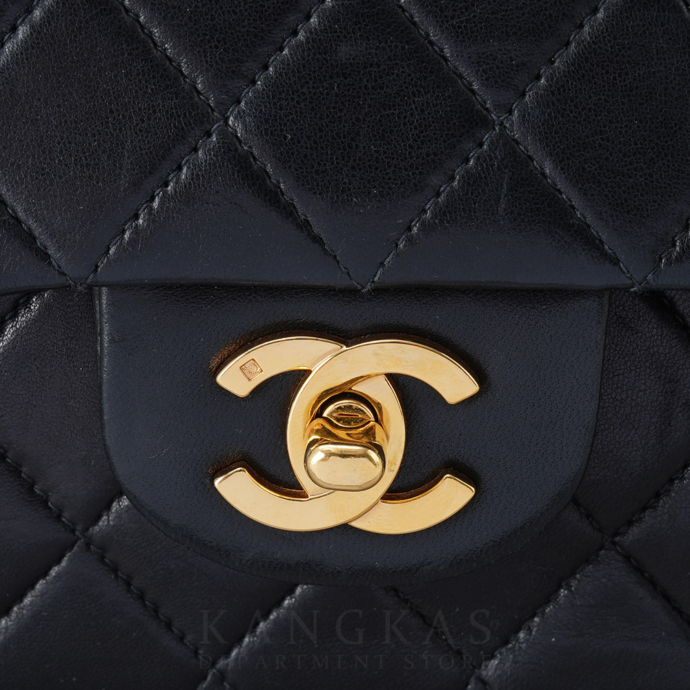 CHANEL(USED)샤넬 클래식 램스킨 미듐