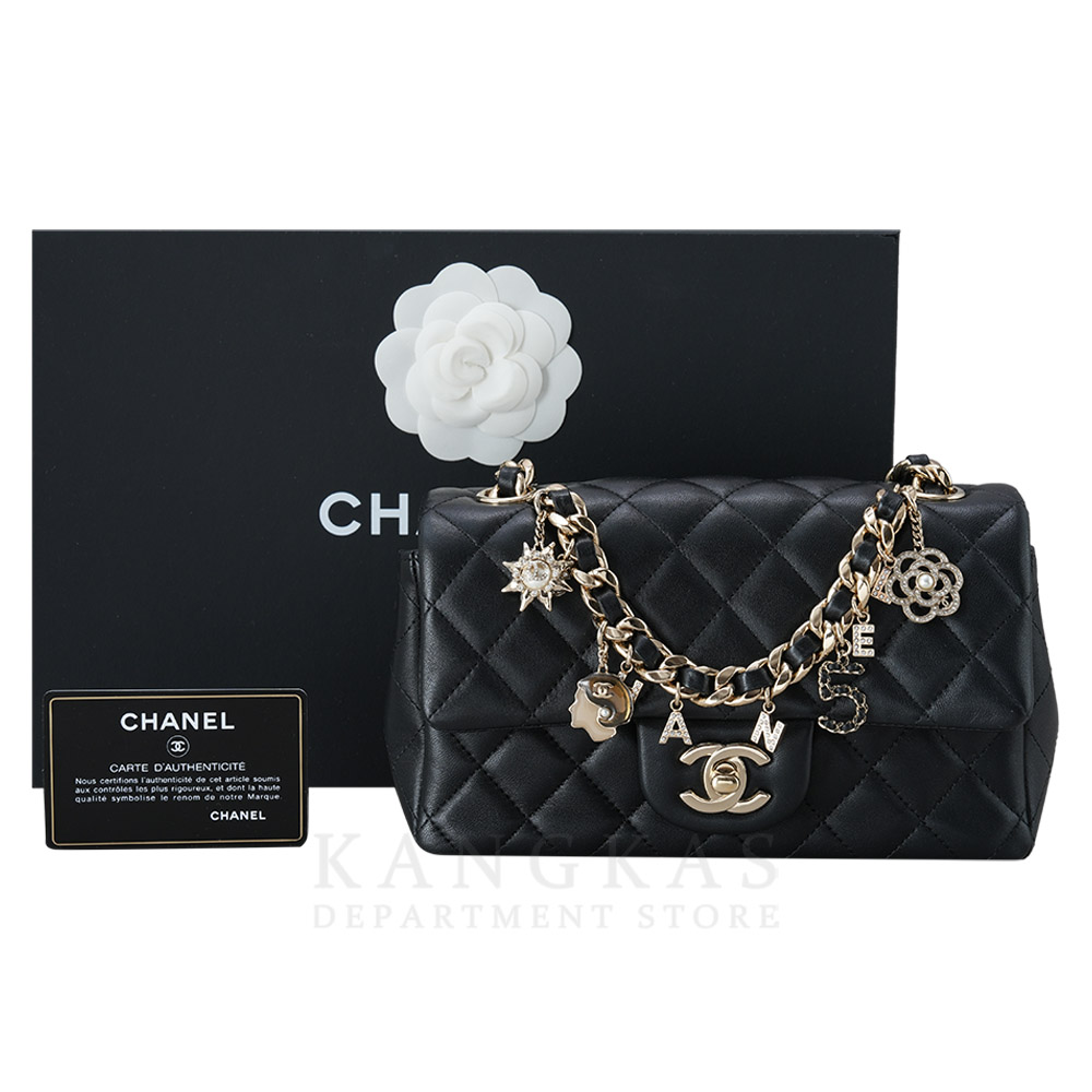 CHANEL(USED)샤넬 클래식 램스킨 참장식 플랩백