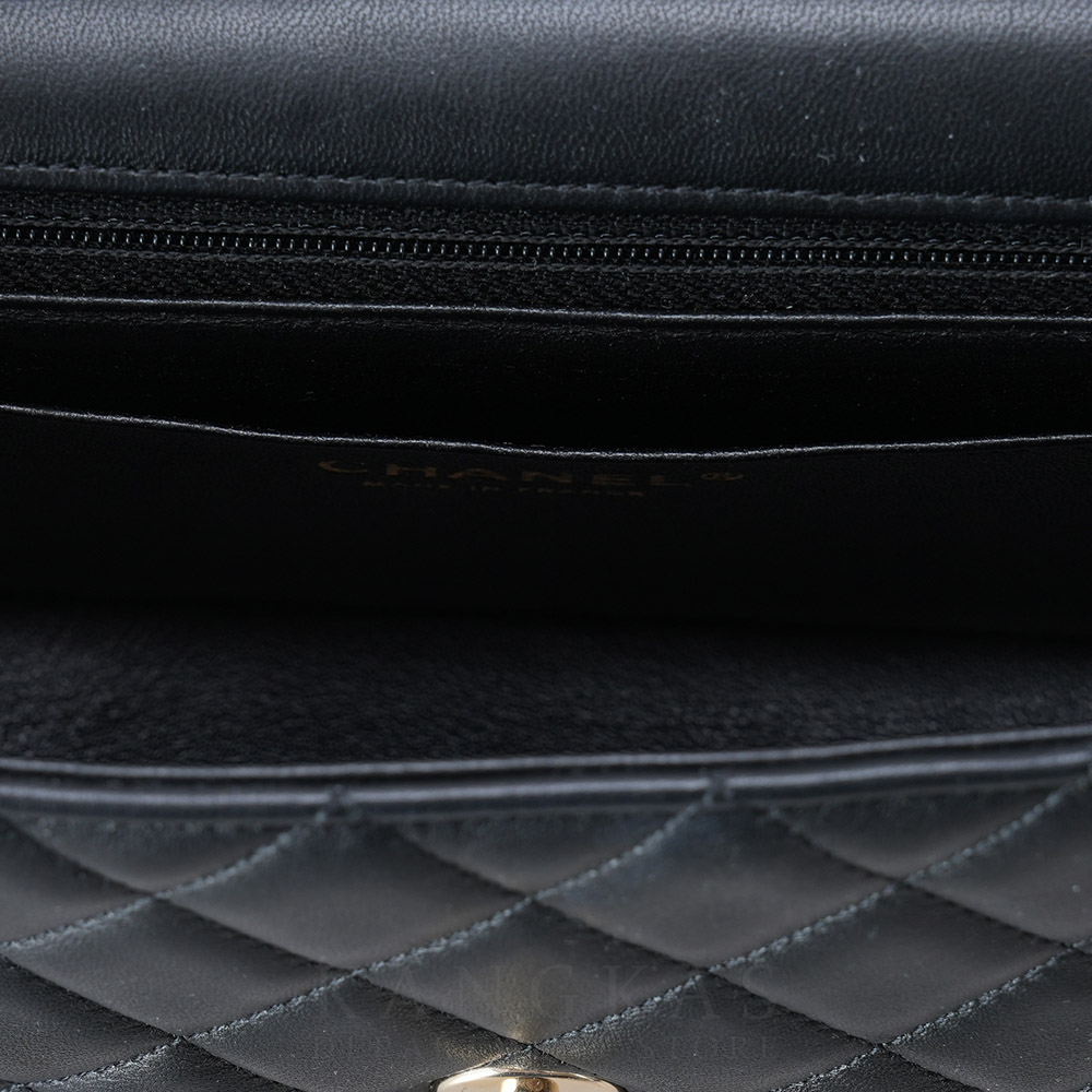 CHANEL(USED)샤넬 클래식 램스킨 참장식 플랩백