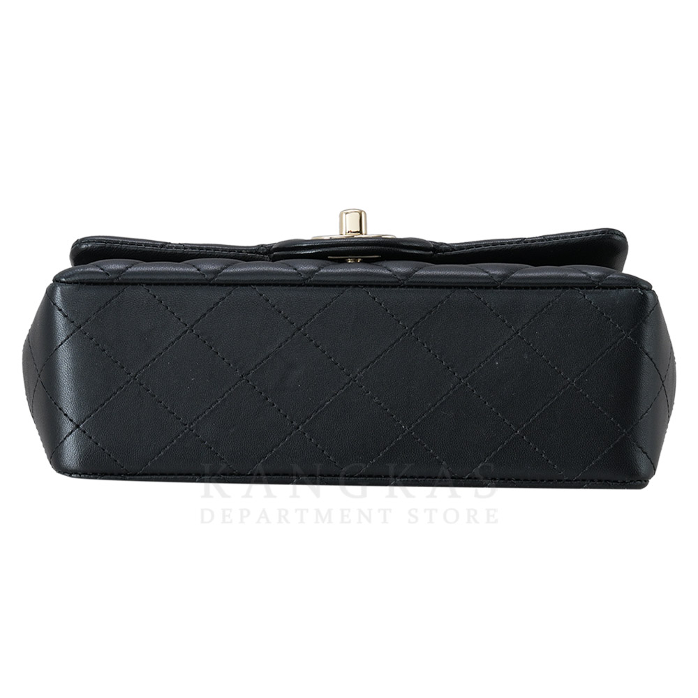 CHANEL(USED)샤넬 클래식 램스킨 참장식 플랩백