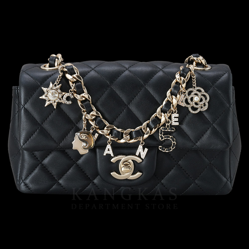 CHANEL(USED)샤넬 클래식 램스킨 참장식 플랩백