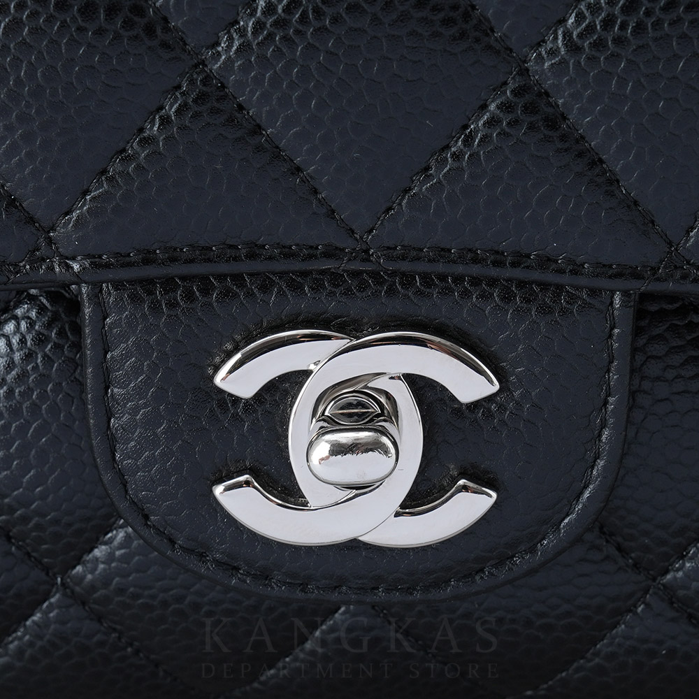 CHANEL(USED)샤넬 캐비어 클래식 미듐 플랩백