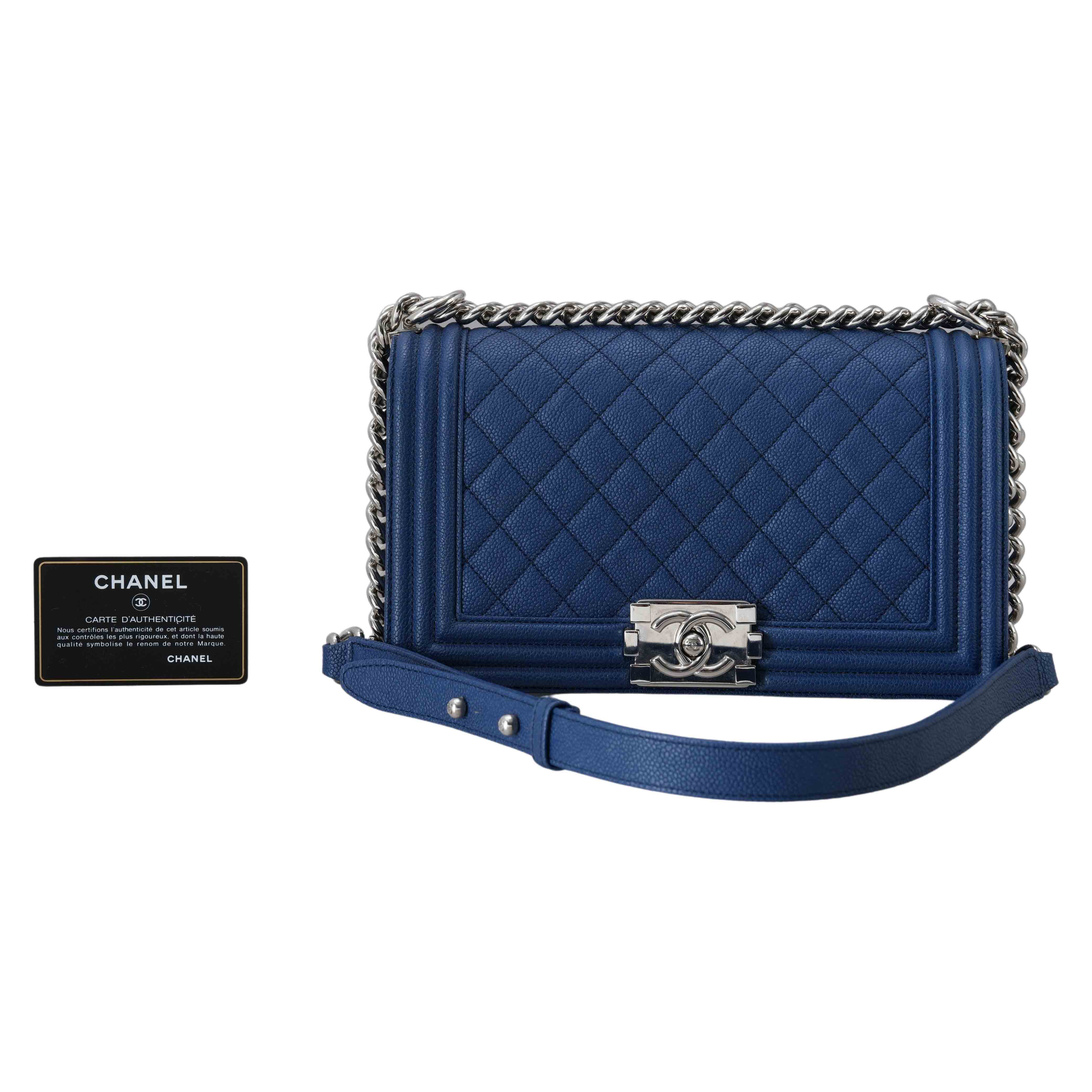CHANEL(USED)샤넬 A67086 보이샤넬 미듐 플랩백