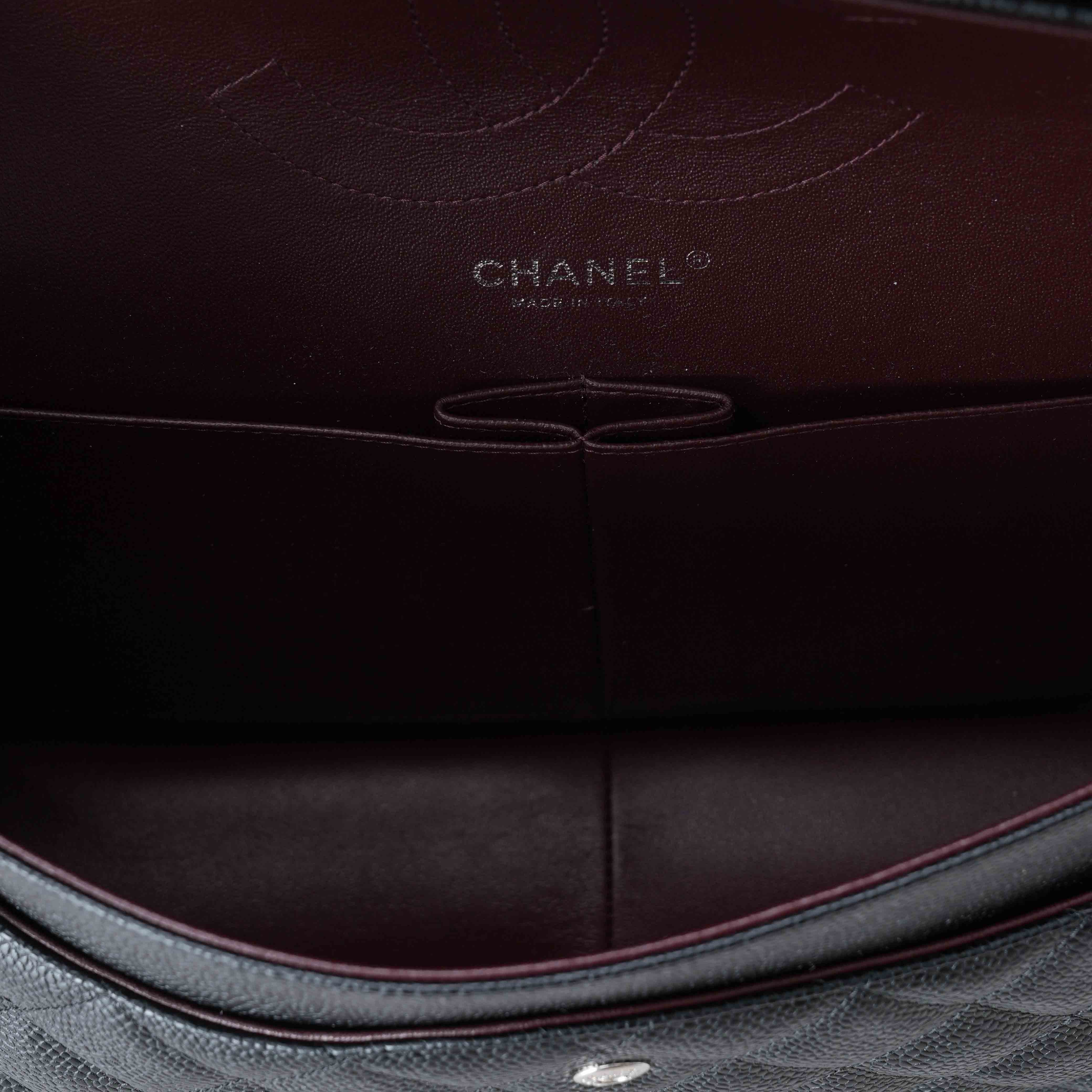CHANEL(USED)샤넬 캐비어 클래식 라지 플랩백