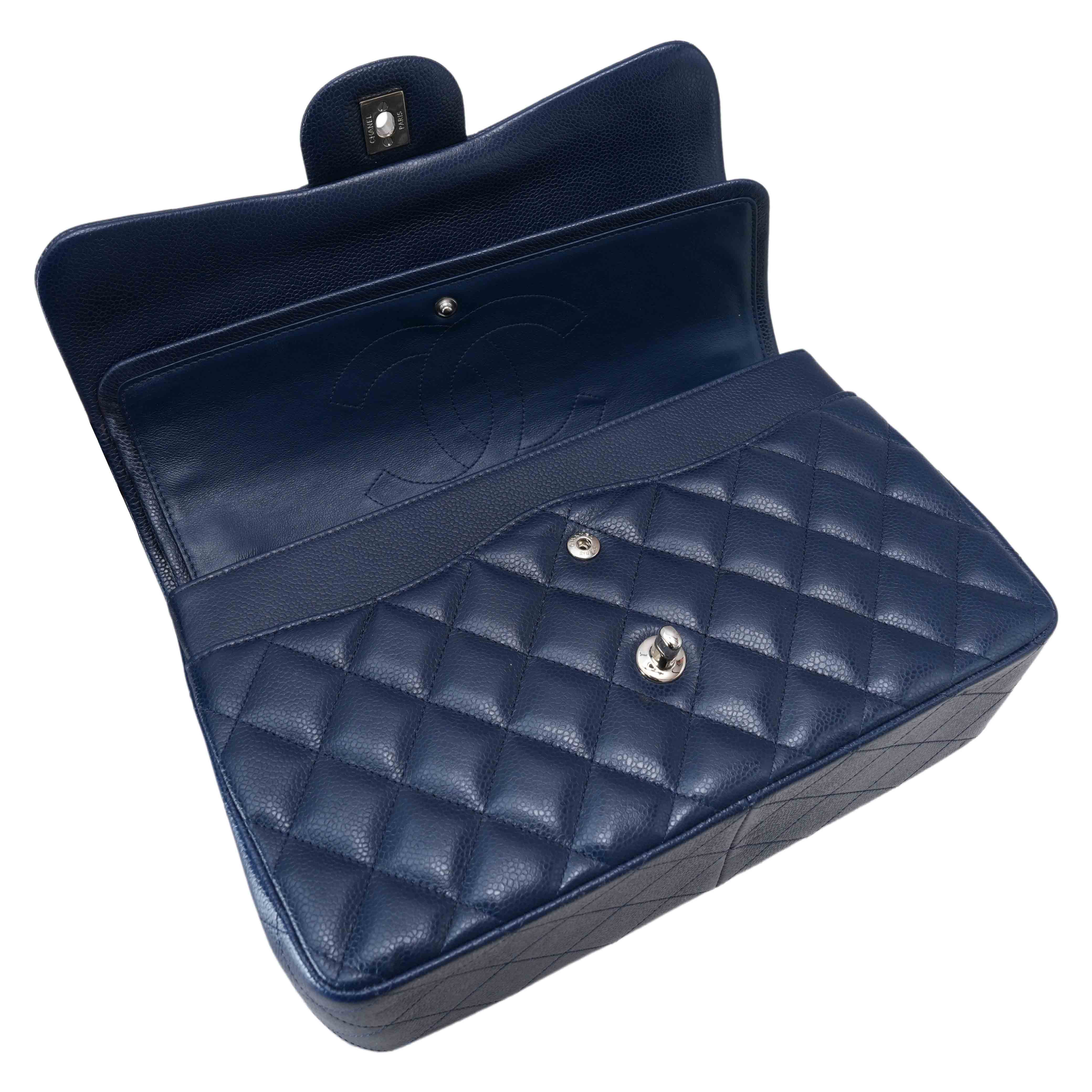 CHANEL(USED)샤넬 캐비어 클래식 라지 플랩백 네이비