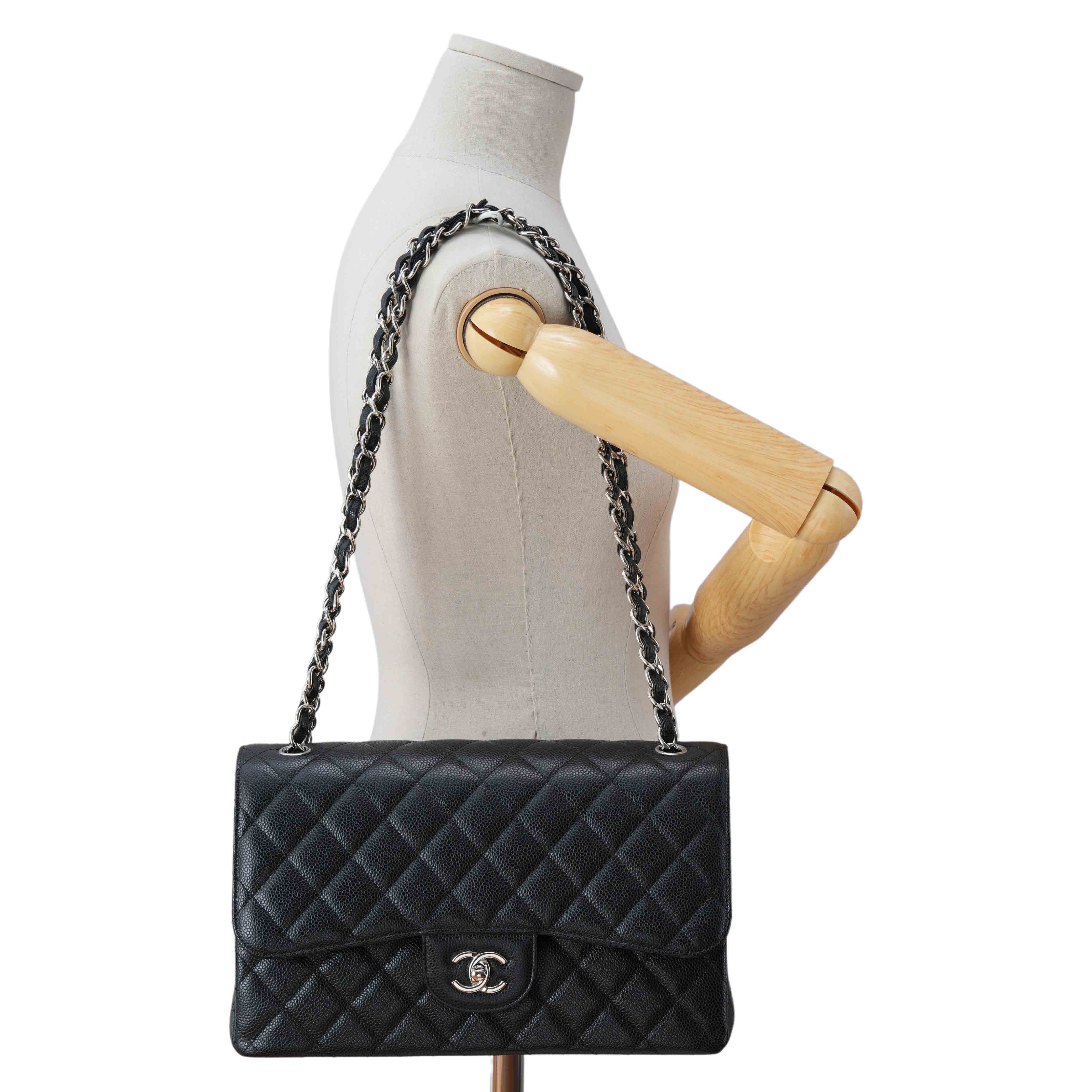 CHANEL(USED)샤넬 캐비어 클래식 라지 플랩백
