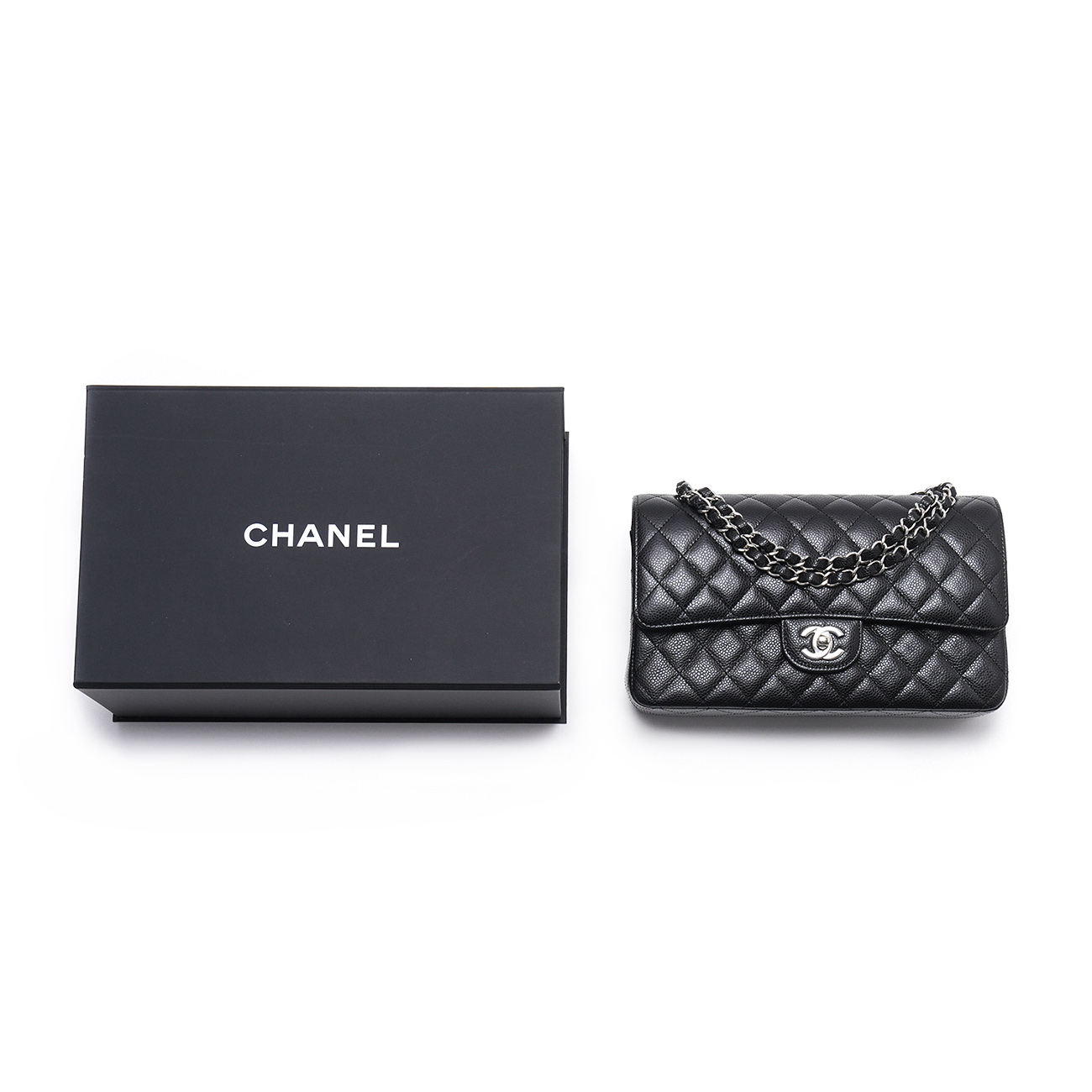 CHANEL(USED)샤넬 캐비어 클래식 미듐 플랩백