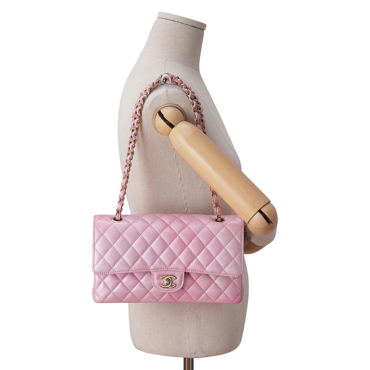 CHANEL(USED)샤넬 클래식 미듐 플랩백