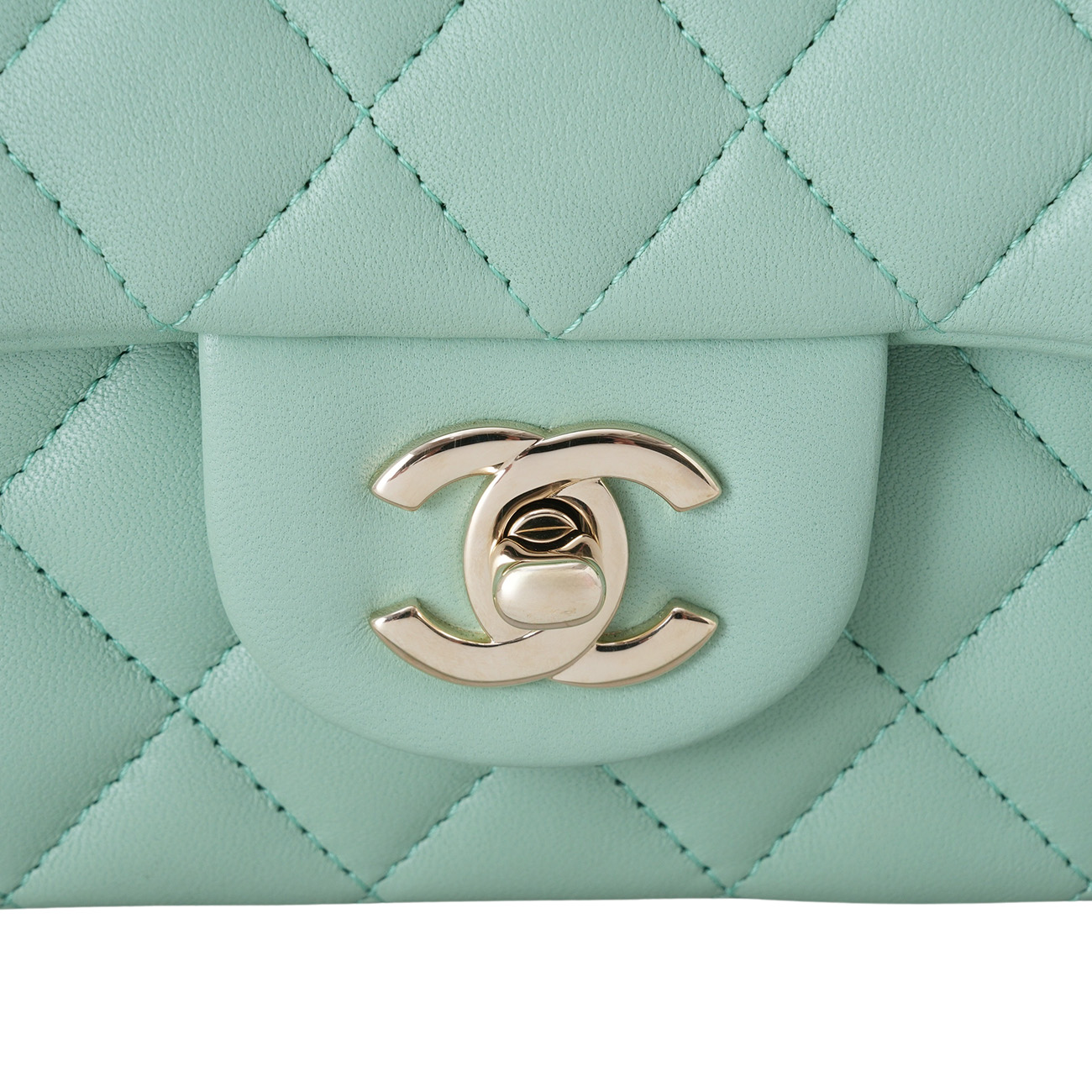 CHANEL(USED)샤넬 램스킨 클래식 뉴미니 탑핸들 크로스백