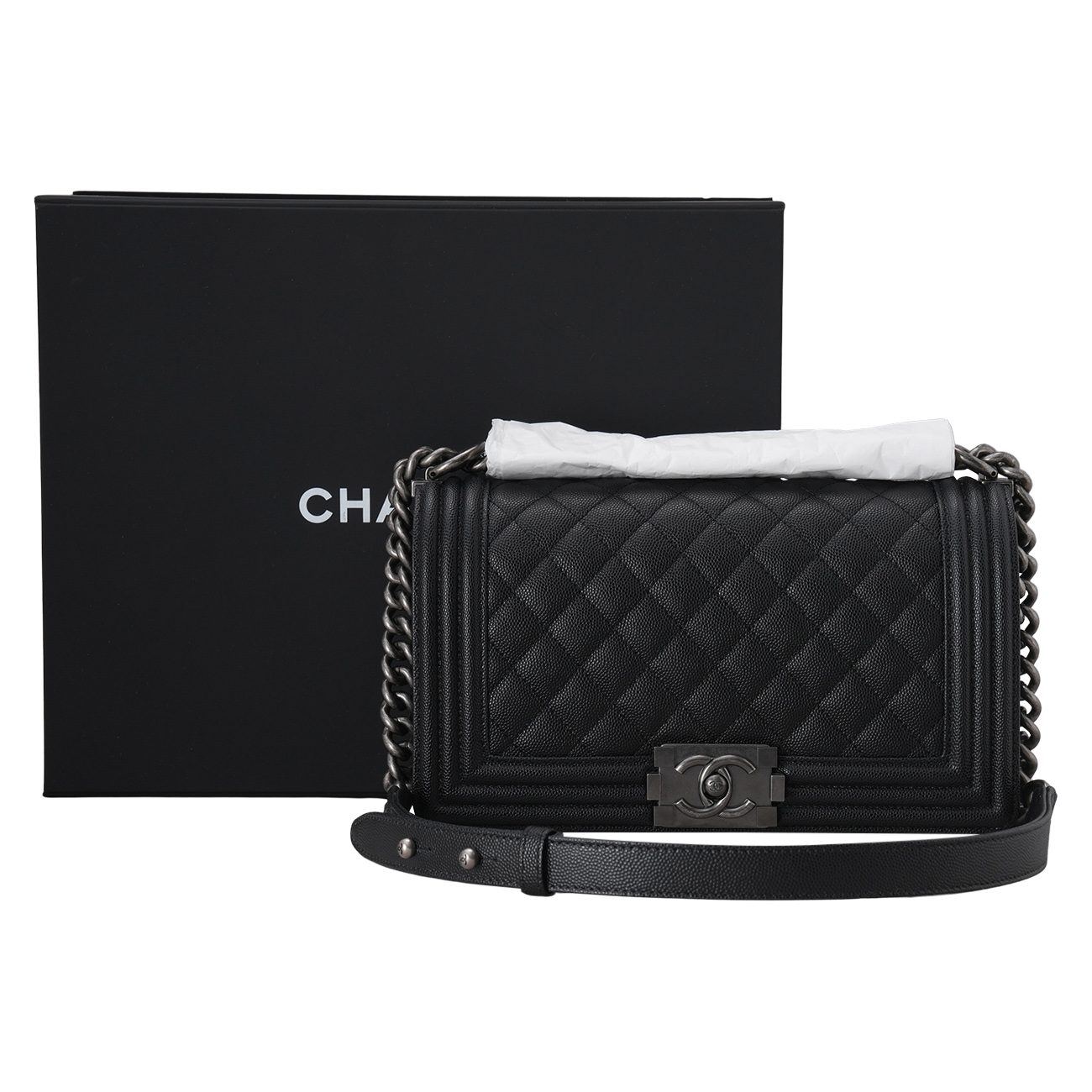 CHANEL(NEW)샤넬 캐비어 보이샤넬 미듐 플랩백 (새상품)