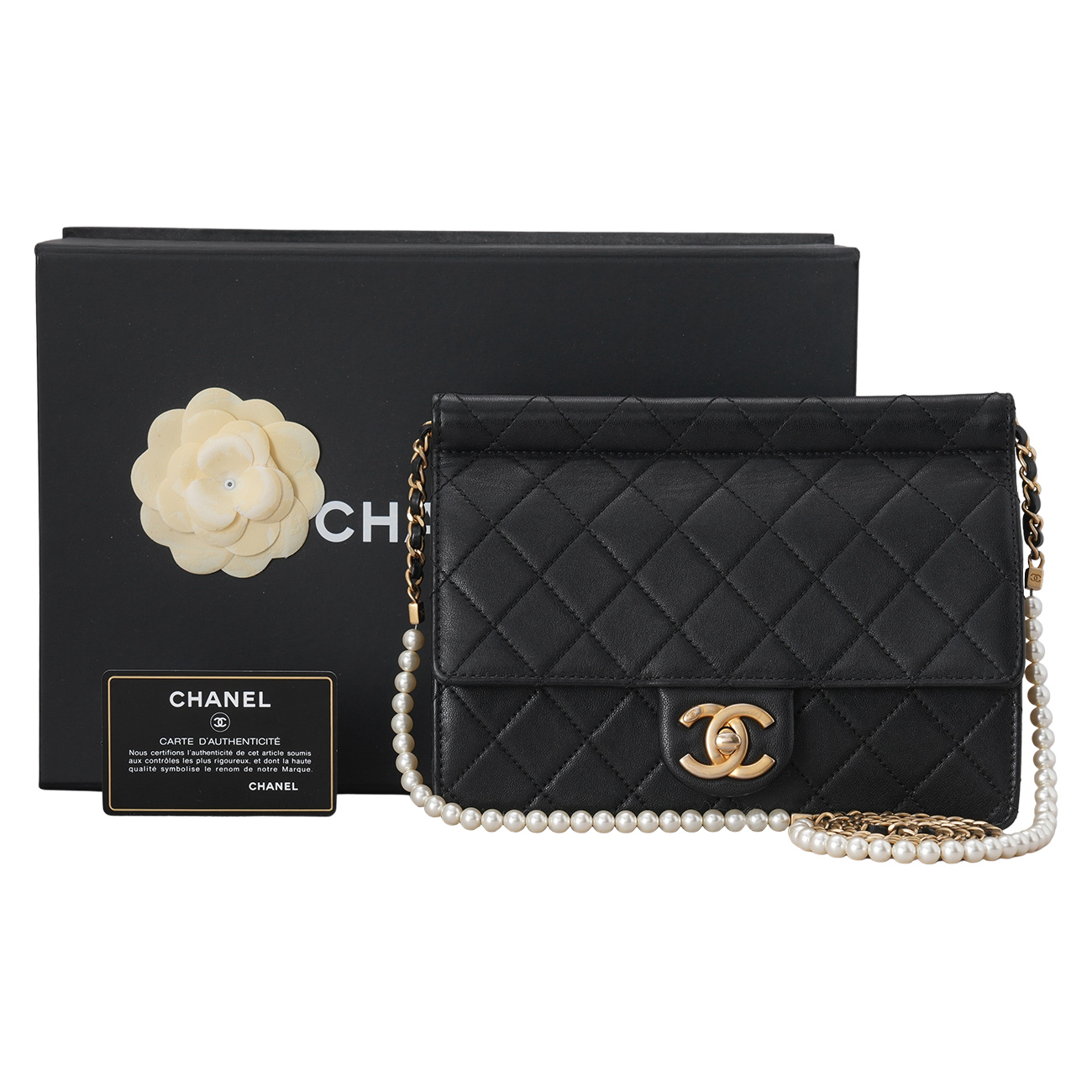 CHANEL(USED)샤넬 AS0582 시즌 진주 스트랩 숄더백