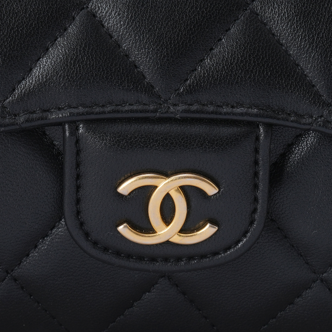 Chanel(USED)샤넬 AP3964 진주볼 플랩 WOC