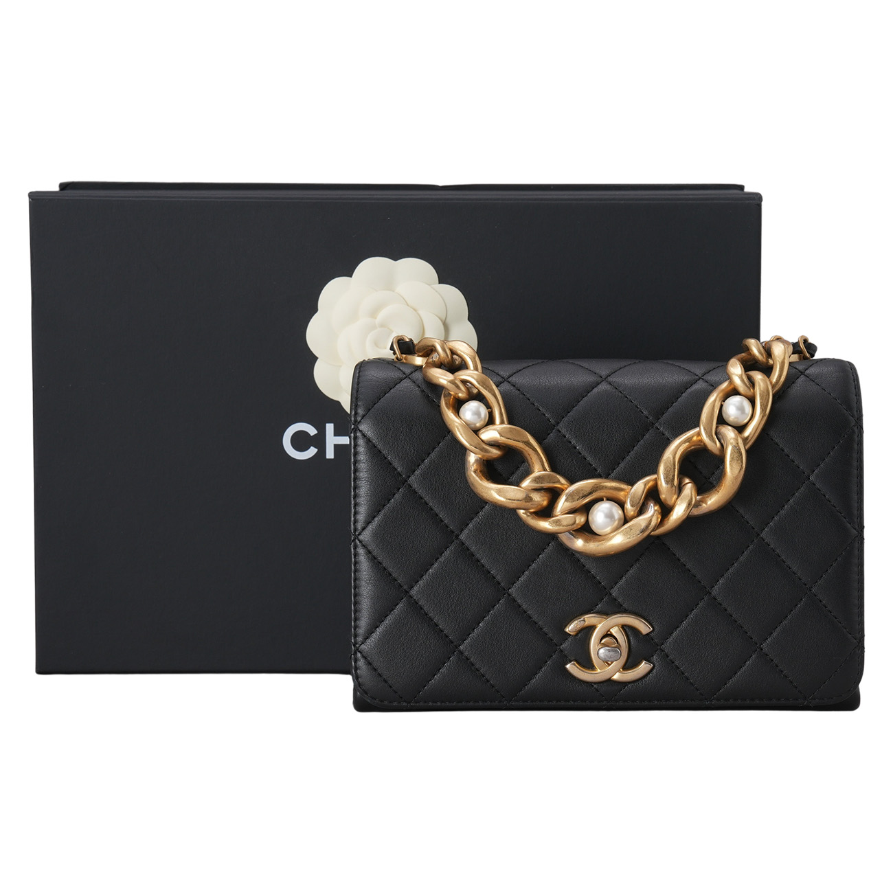 CHANEL(USED)샤넬 AS2639 트리플 펄 체인 숄더백