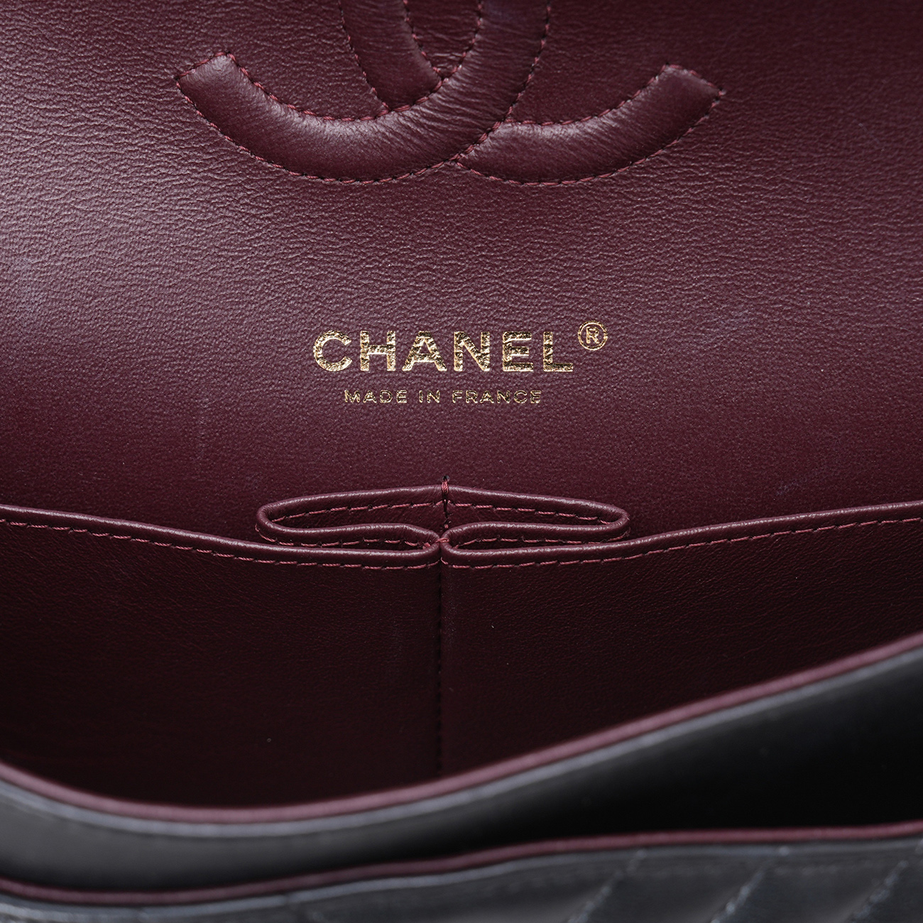 CHANEL(USED)샤넬 램스킨 클래식 쉐브론 미듐