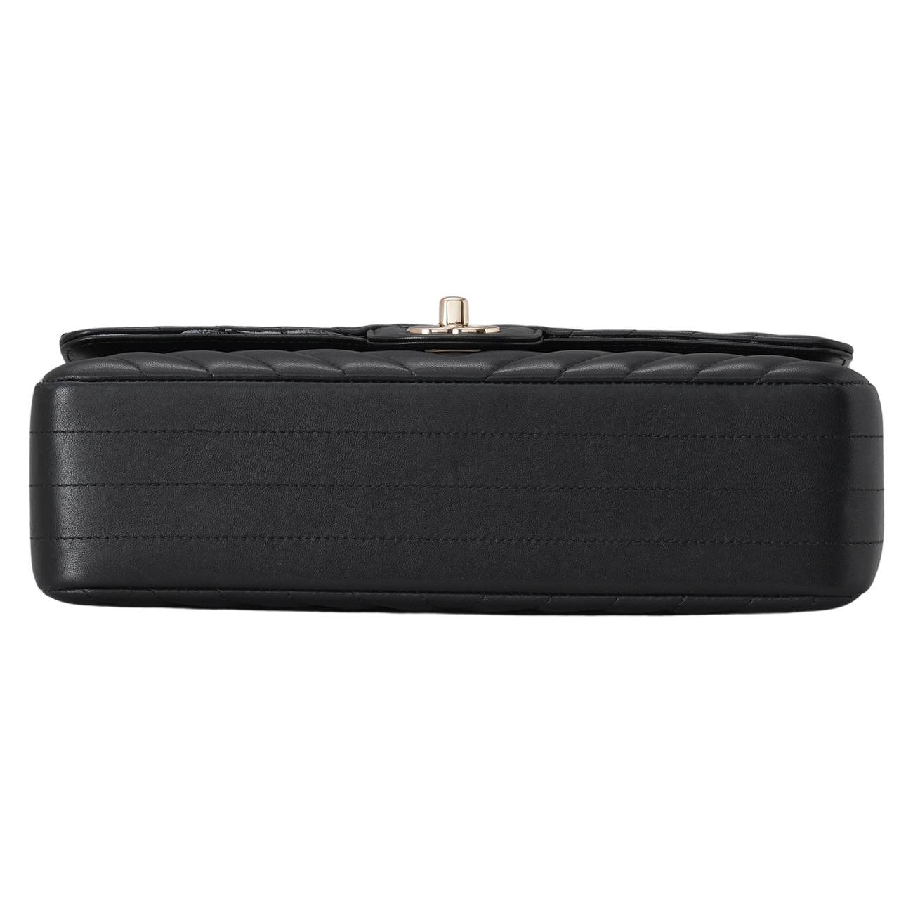 CHANEL(USED)샤넬 램스킨 클래식 쉐브론 미듐