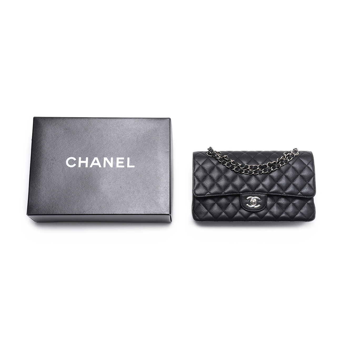 CHANEL(USED)샤넬 캐비어 클래식 미듐 플랩백