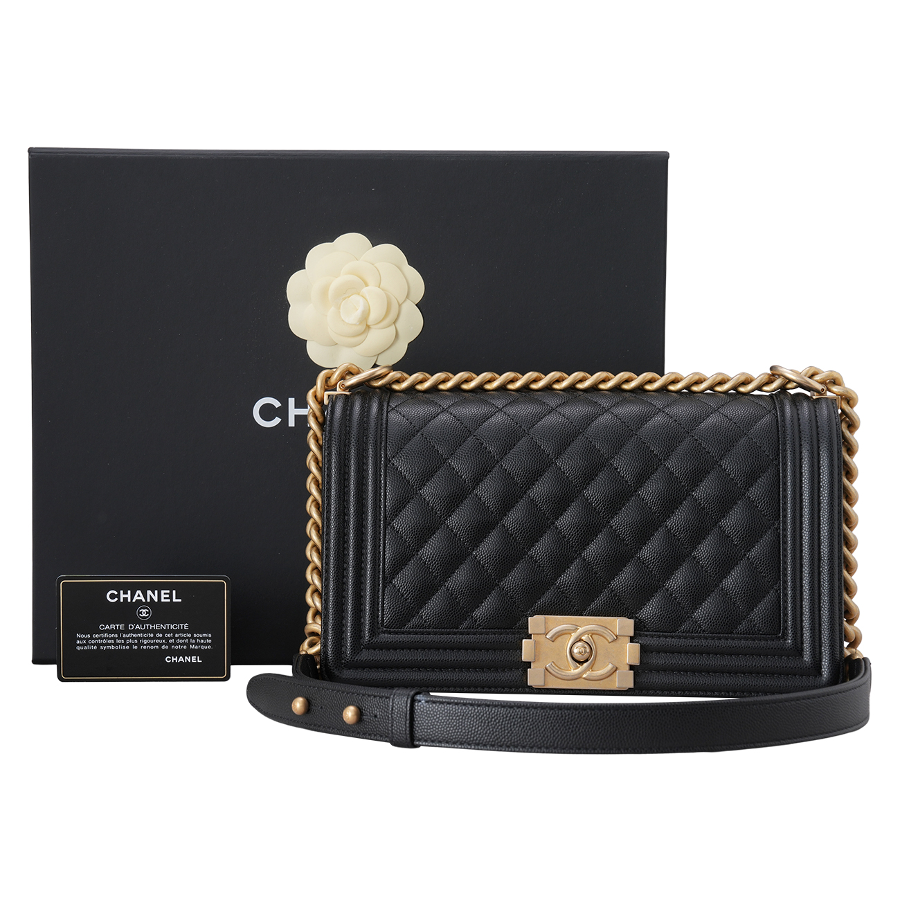 CHANEL(USED)샤넬 캐비어 보이샤넬 미듐 플랩백