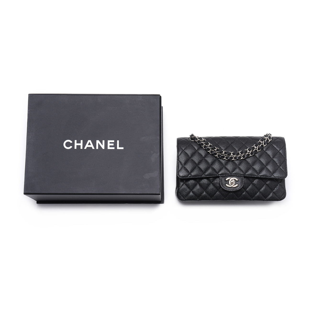 CHANEL(USED)샤넬 캐비어 클래식 미듐 플랩백