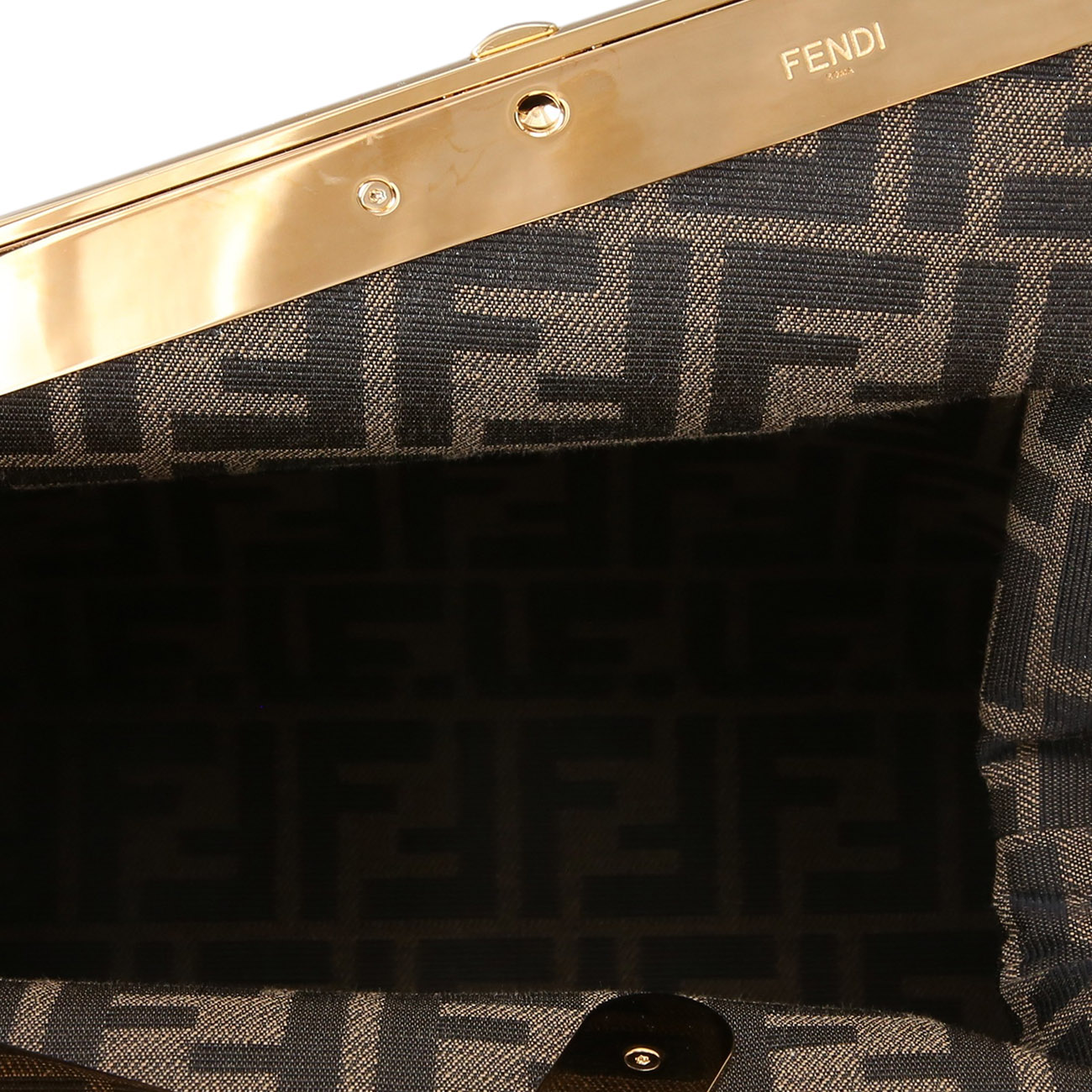 FENDI(USED)펜디 퍼스트 미듐백