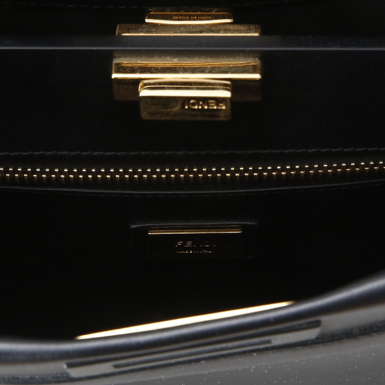 FENDI(USED)펜디 8BN290 피카부