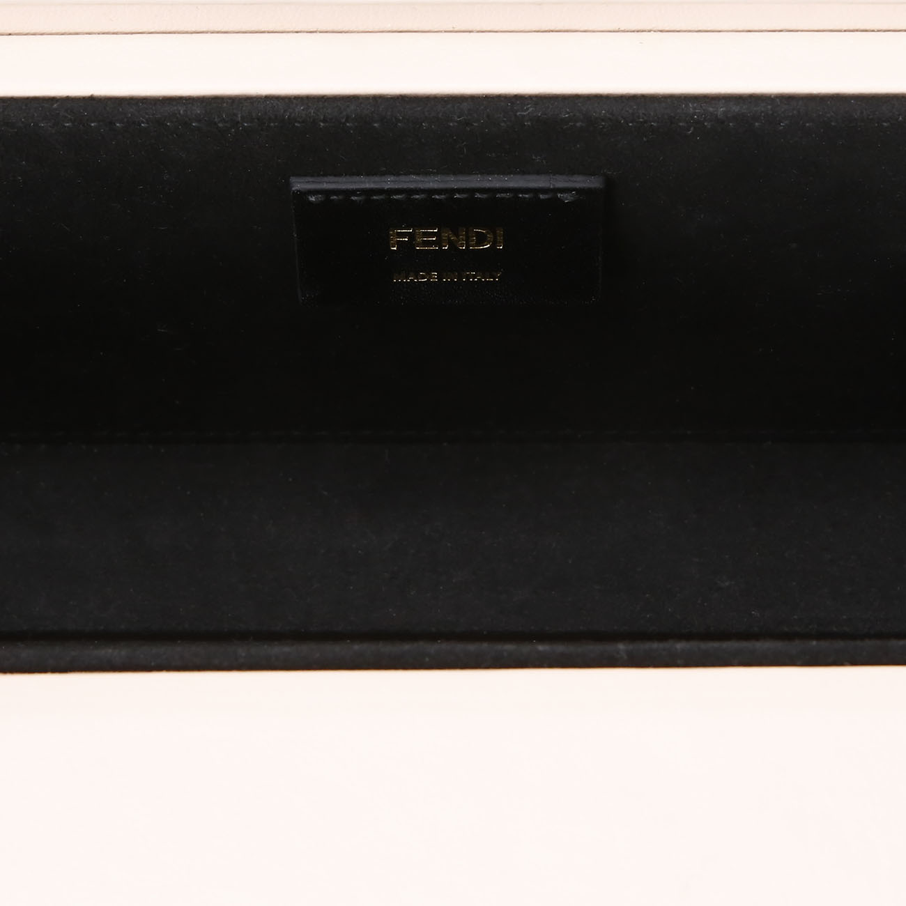 FENDI(USED)펜디 8BT340 로고 버티컬 박스 숄더백