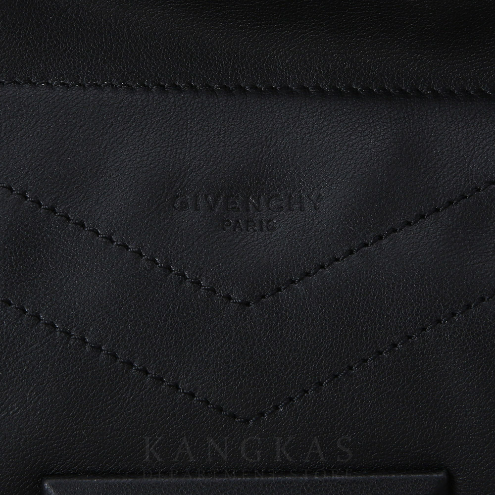 GIVENCHY(USED)지방시 꼬임 스트랩 호보 숄더백
