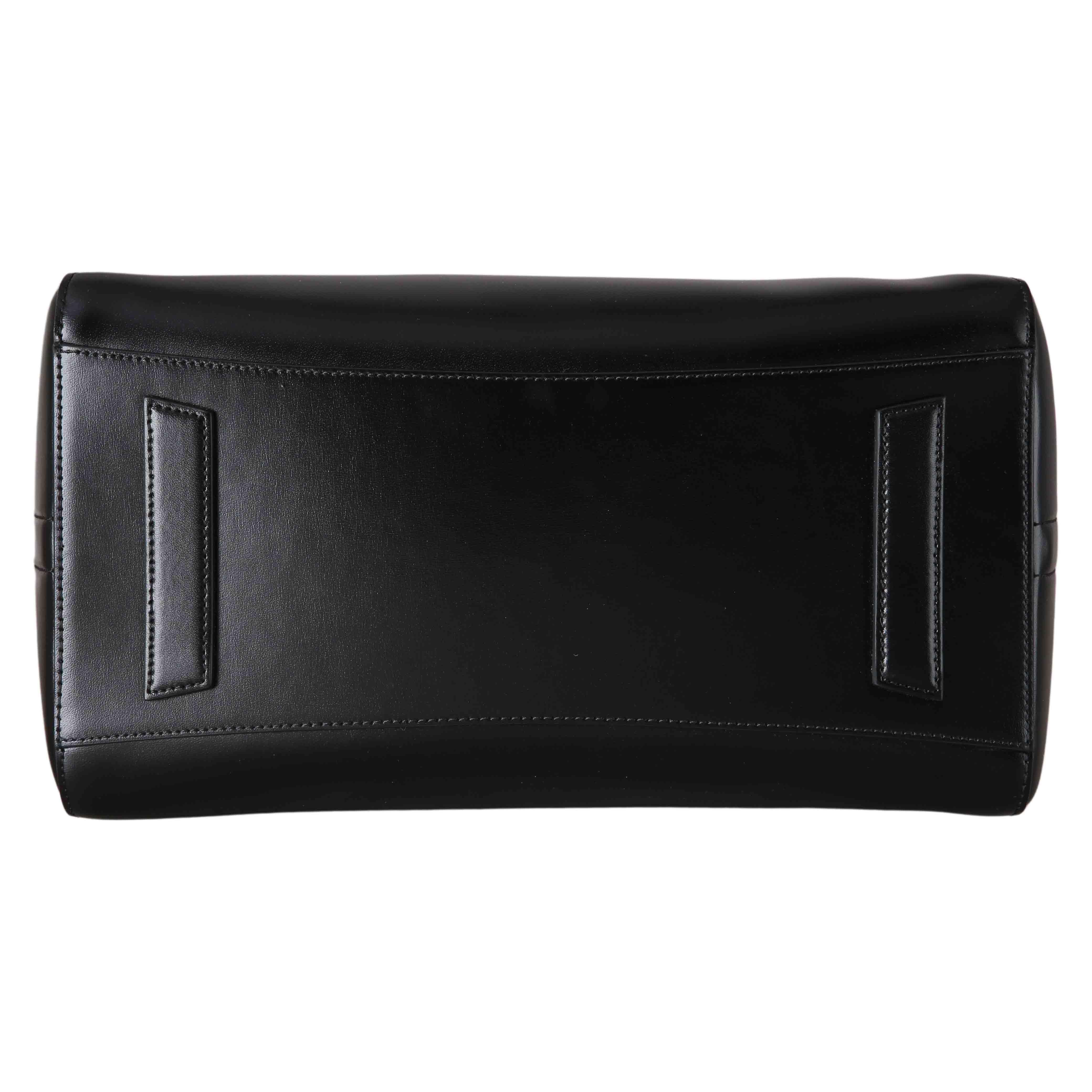 GIVENCHY(USED)지방시 안티고나 미듐