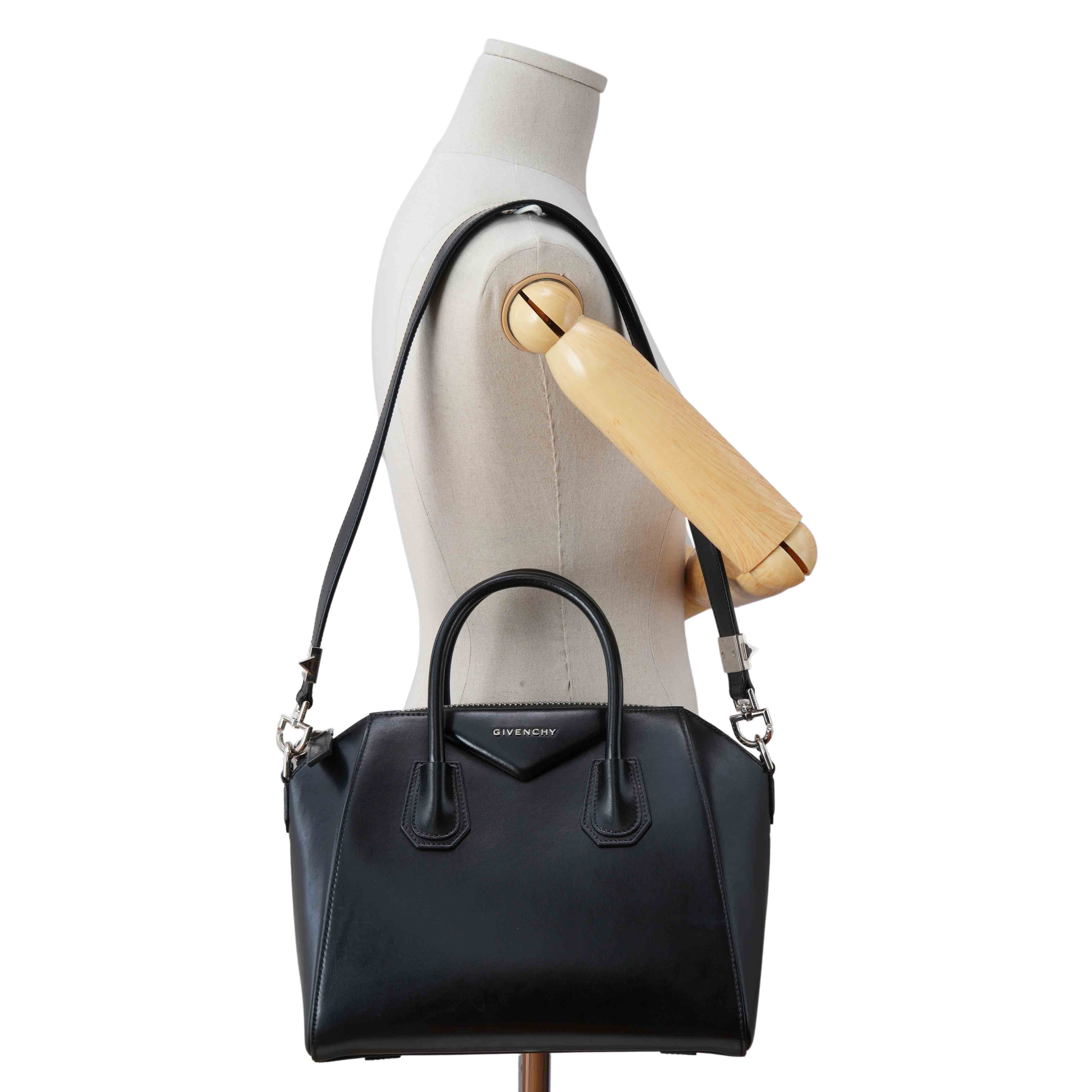 GIVENCHY(USED)지방시 안티고나 스몰