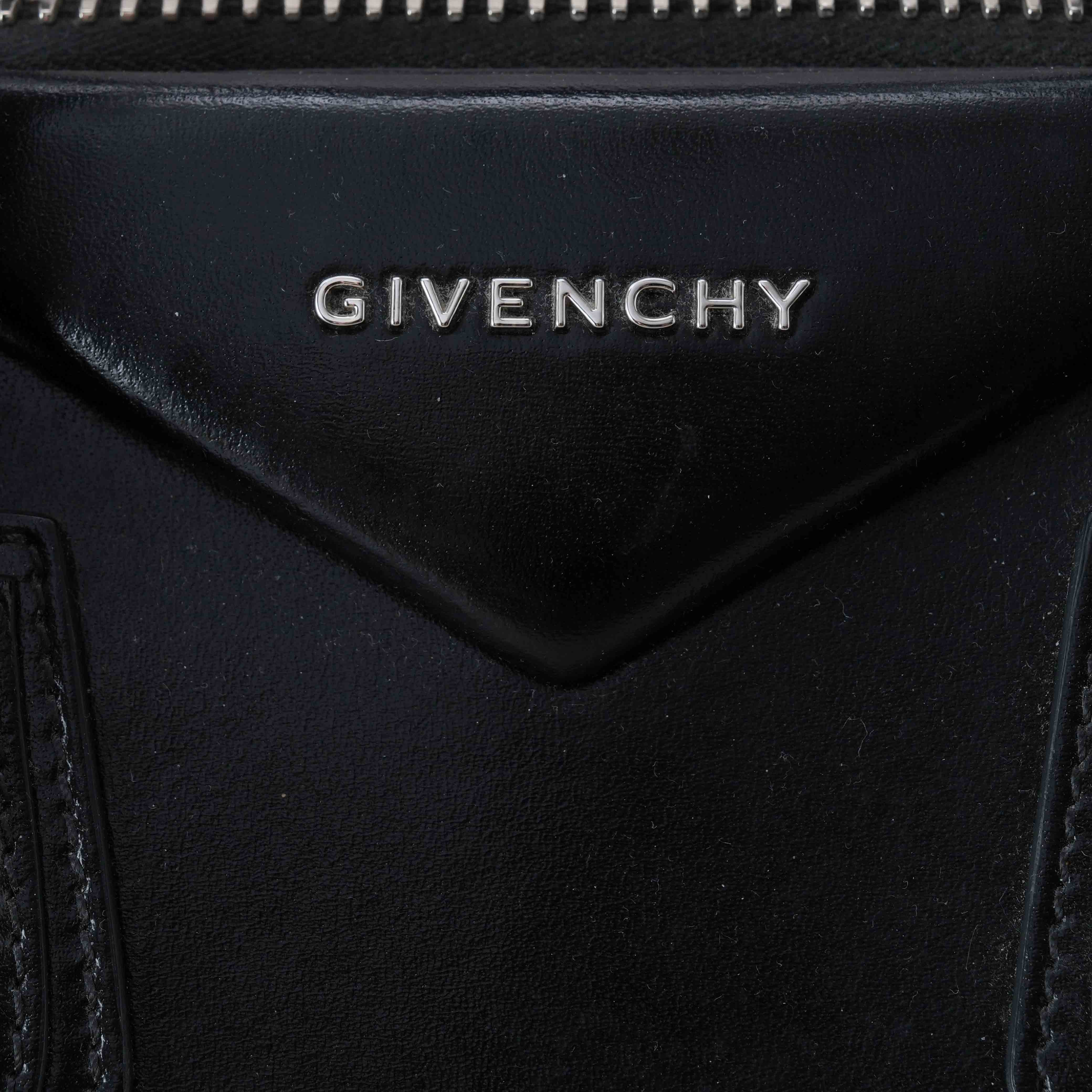 GIVENCHY(USED)지방시 안티고나 스몰