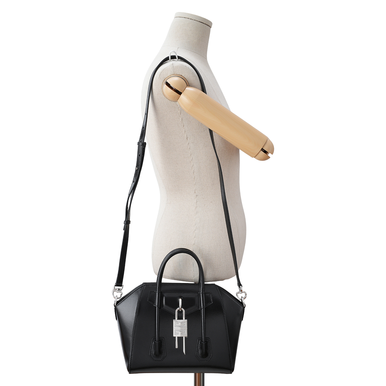 GIVENCHY(USED)지방시 안티고나 락 토트백