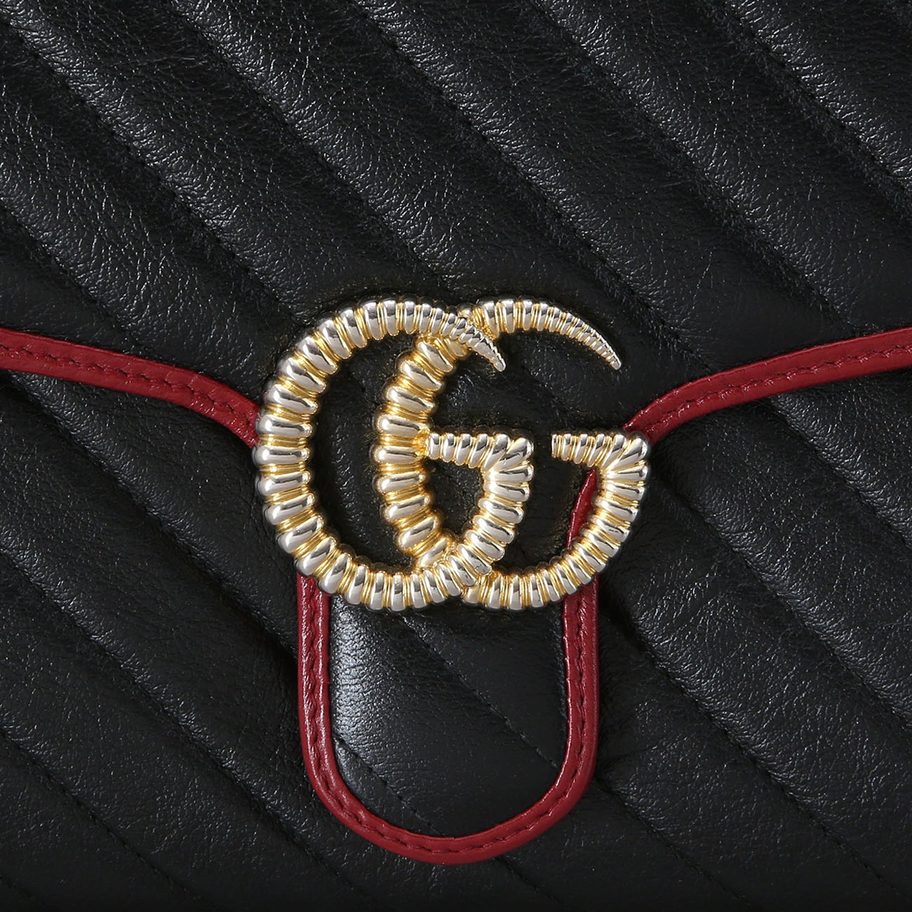 GUCCI(USED)구찌 498079 GG마몽 마틀라세 플랩 클러치
