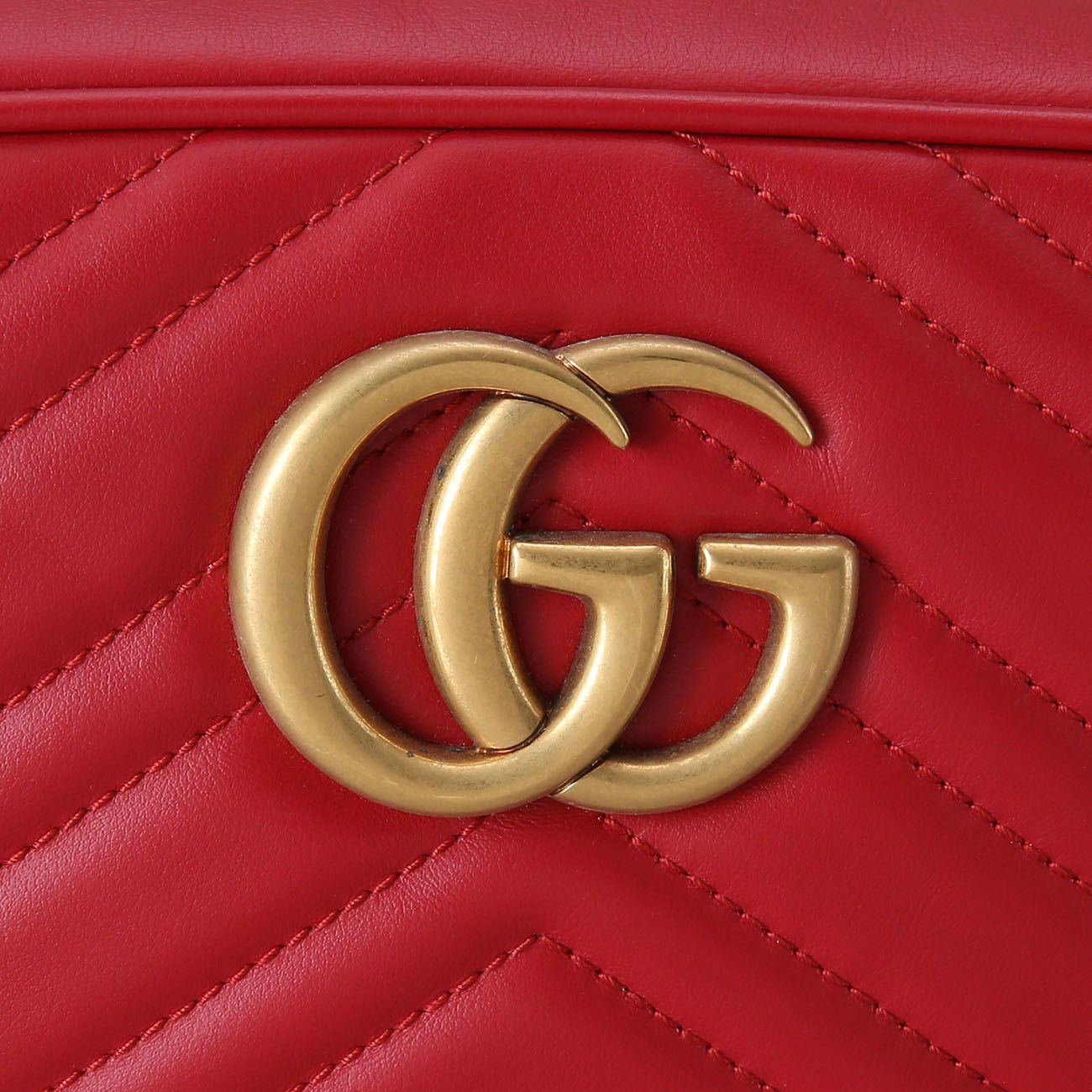 GUCCI(USED)구찌 447632 GG마몽 마틀라세 스몰 카메라백