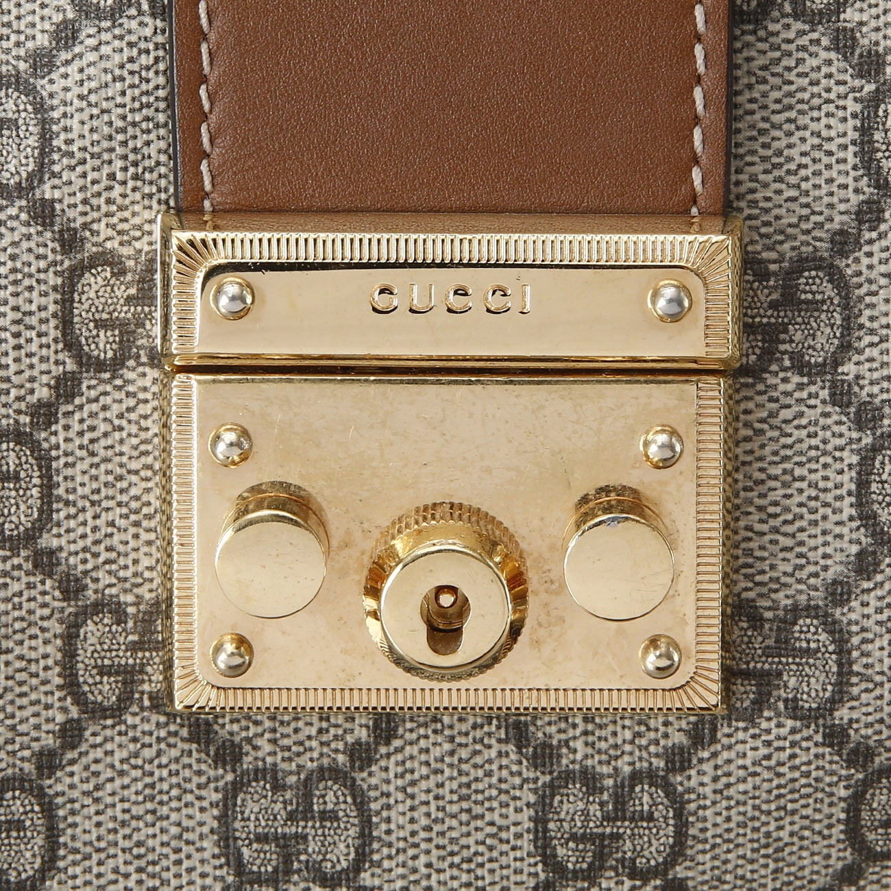 GUCCI(USED)구찌 479197 패드락 미디엄 GG 숄더백